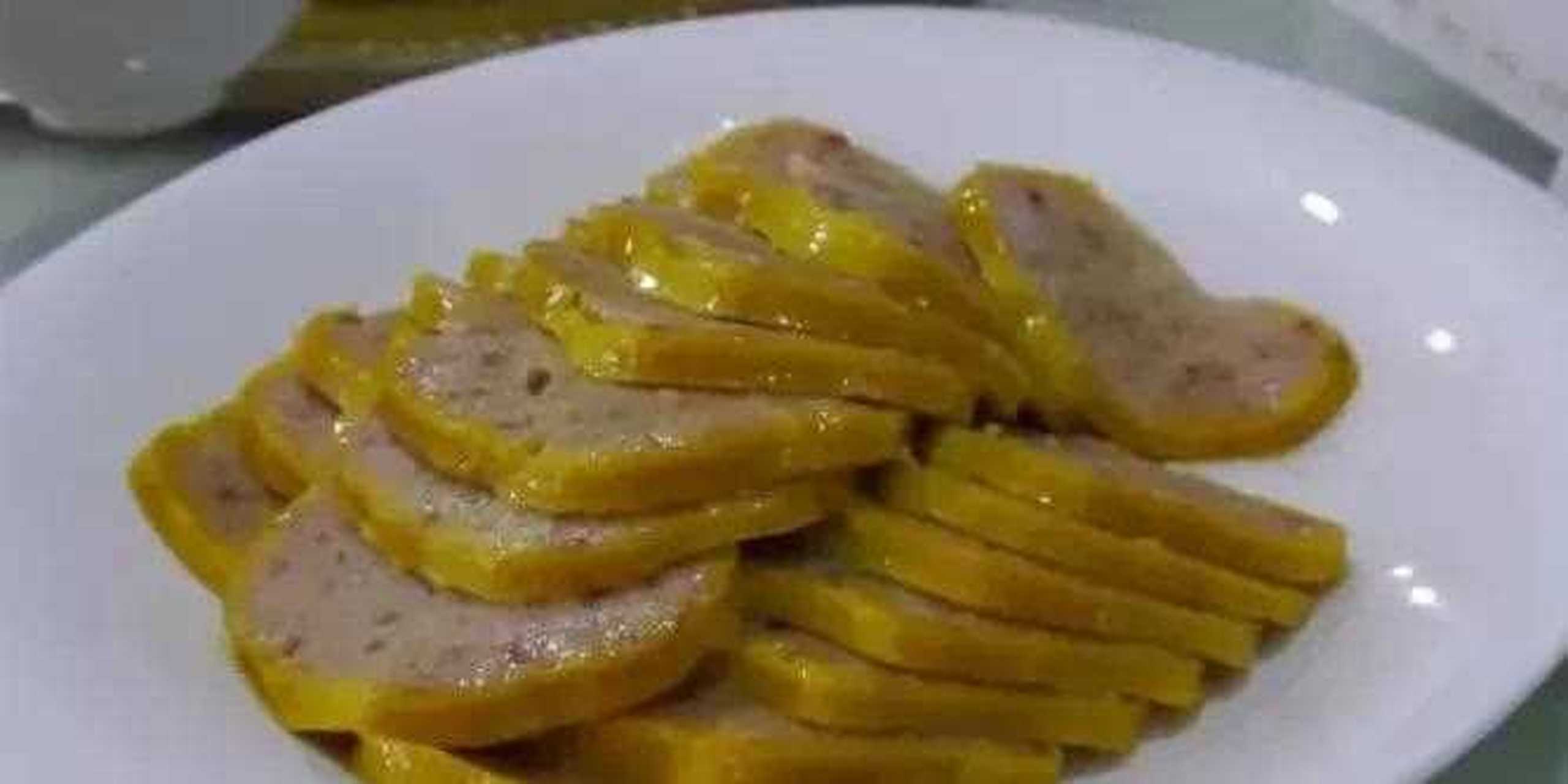 在泾阳,有"无穰饸不成宴席"的说法,可见穰饸在当地人心中的位置佣多