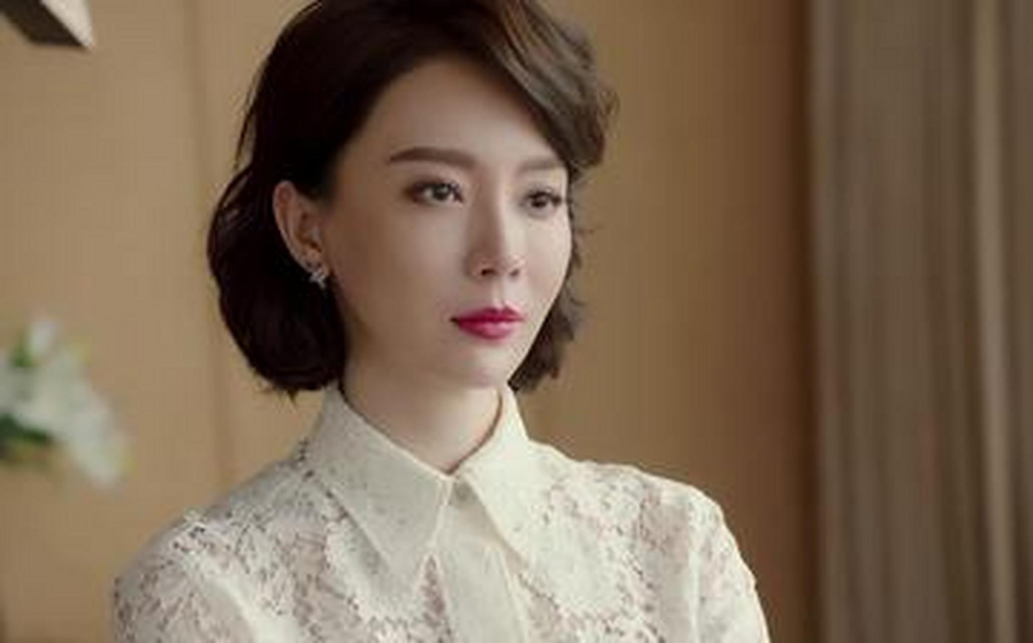 女警察严鸽陈数脸引叹息 陈数在电视剧《消失的十一层》中扮演女警察