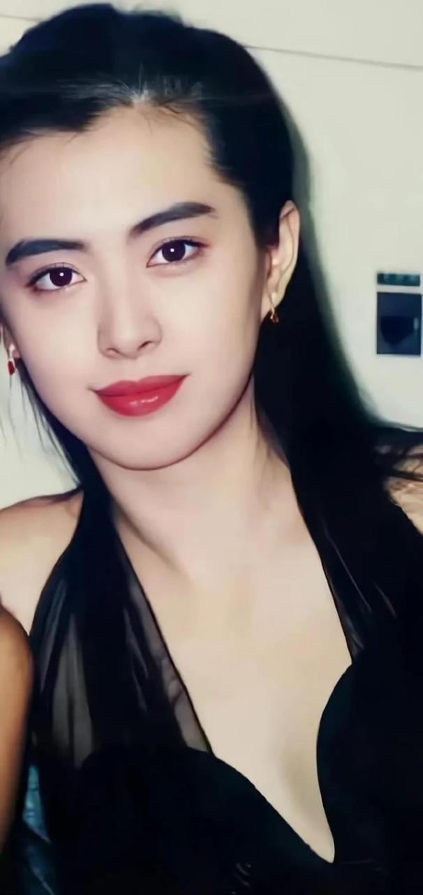 王祖贤写真#  现在清一色的美女看多了,开始怀念以前各自不同的审 ..