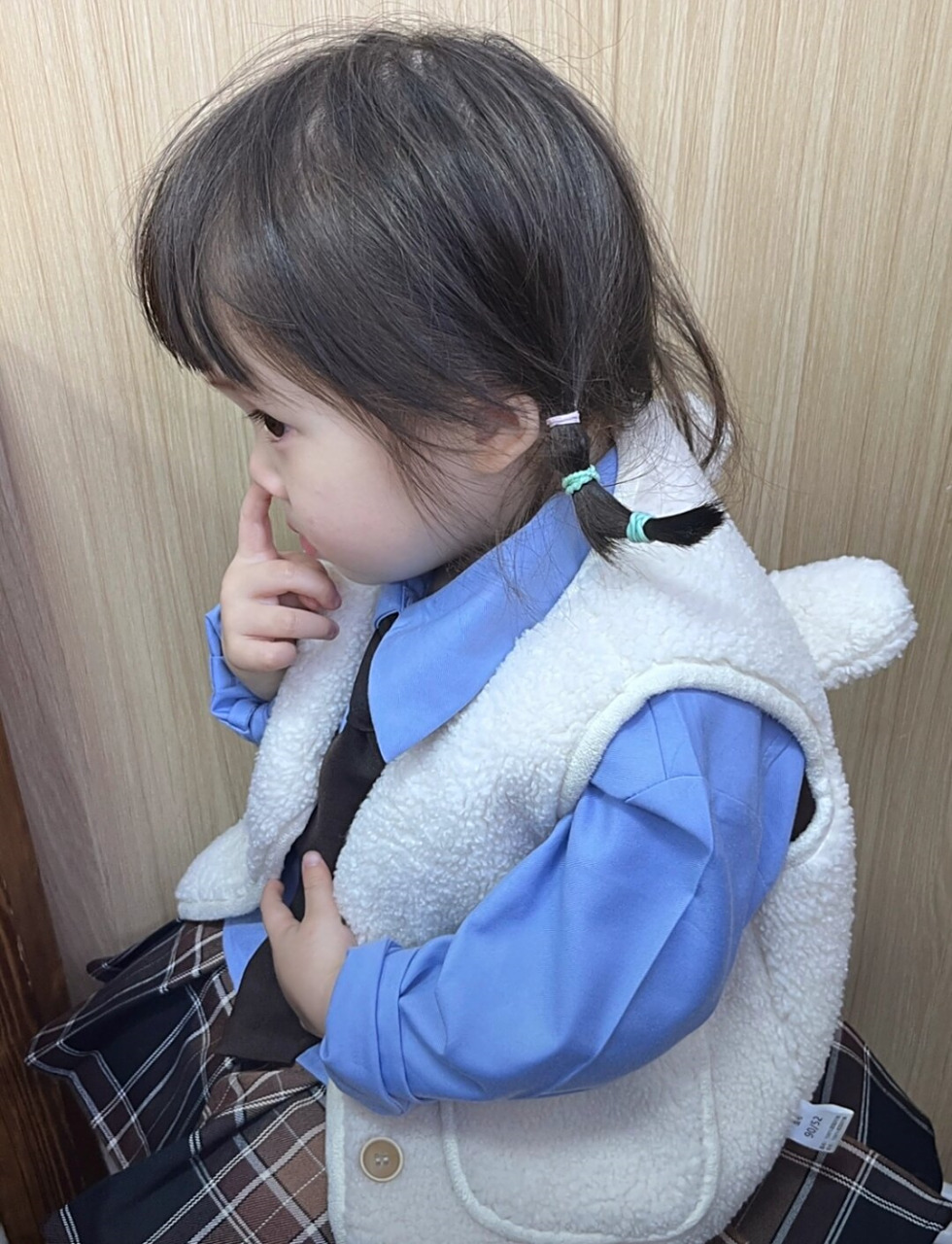 zwz宝宝圆圆侧脸合集  来看看zwz宝宝圆圆侧脸合集,让我们一起欣赏