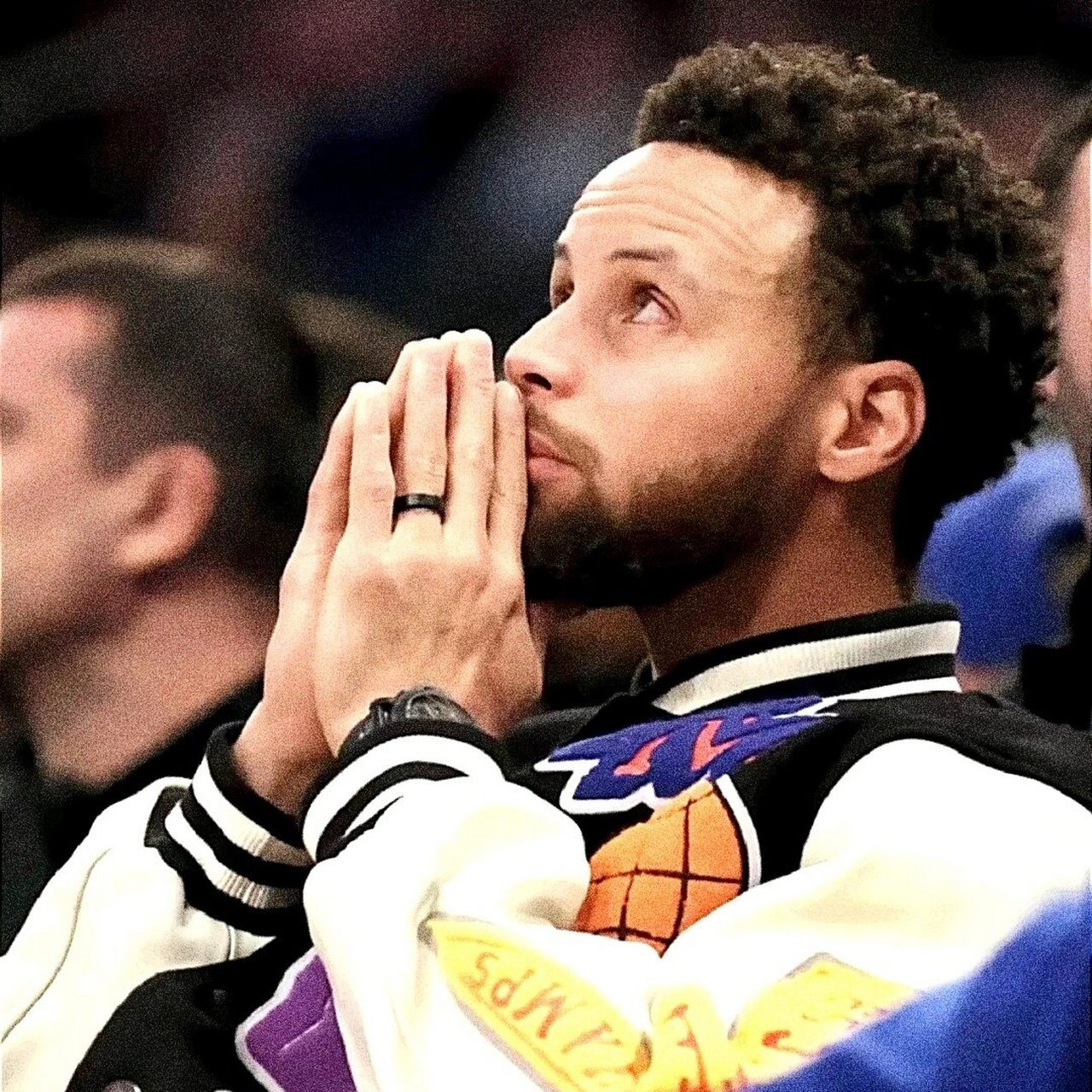 库里的颜值出众,人品极佳,球技高超,这些优点让他