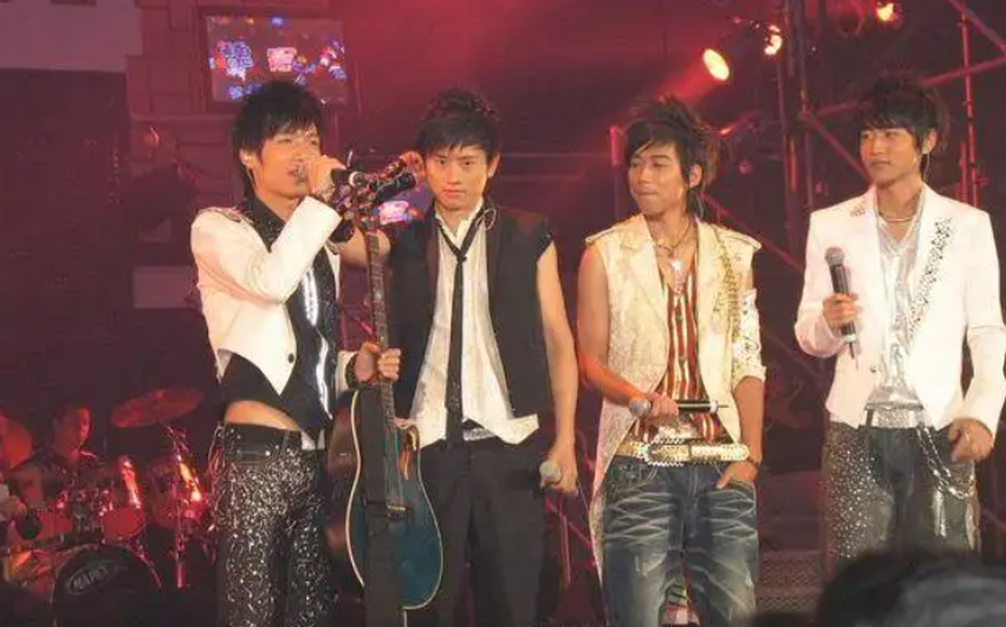 《快乐男声》冠军现状:多人已无人问津,有人隐婚诈骗