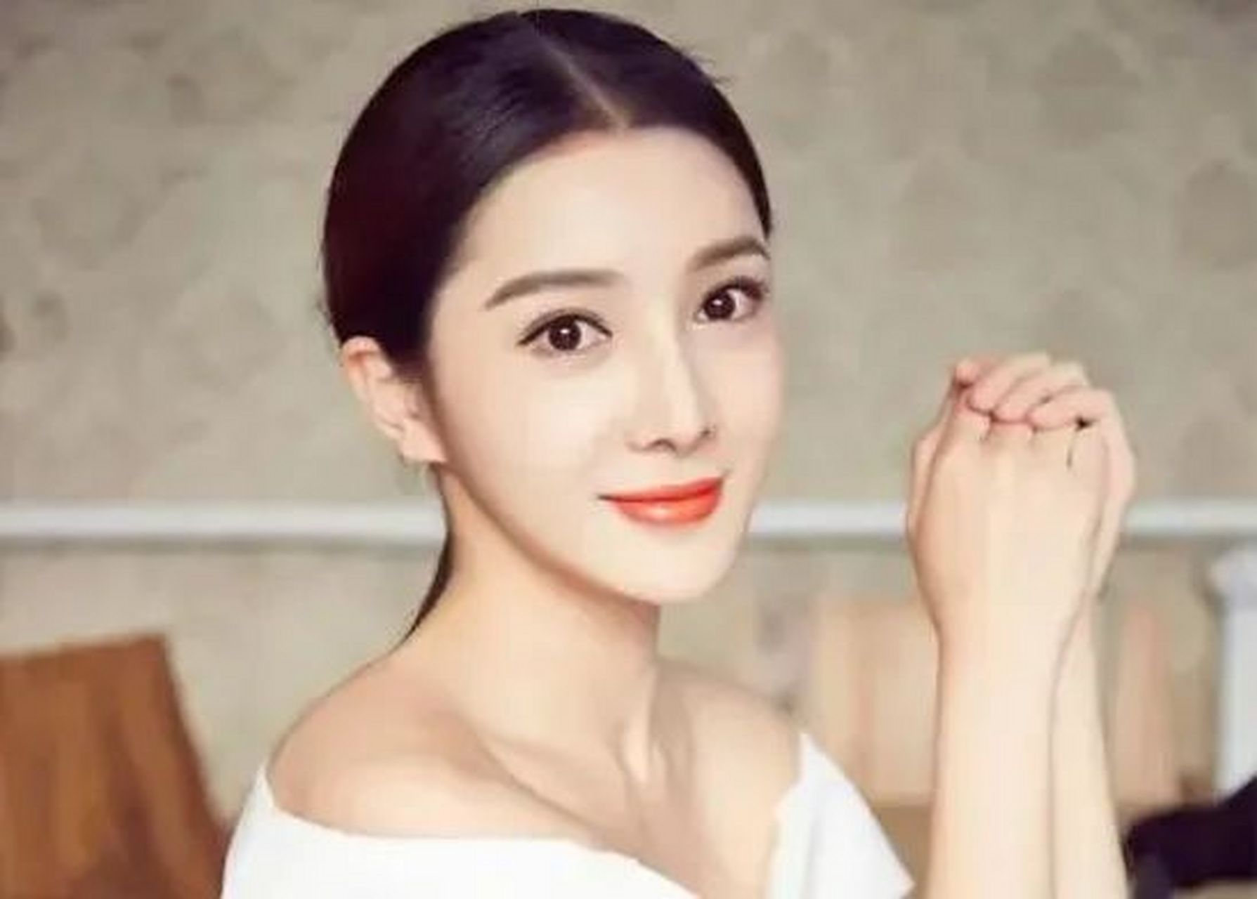 突然"意外身亡"的女艺人之任娇  对于任娇这位女星可能很多人都不太