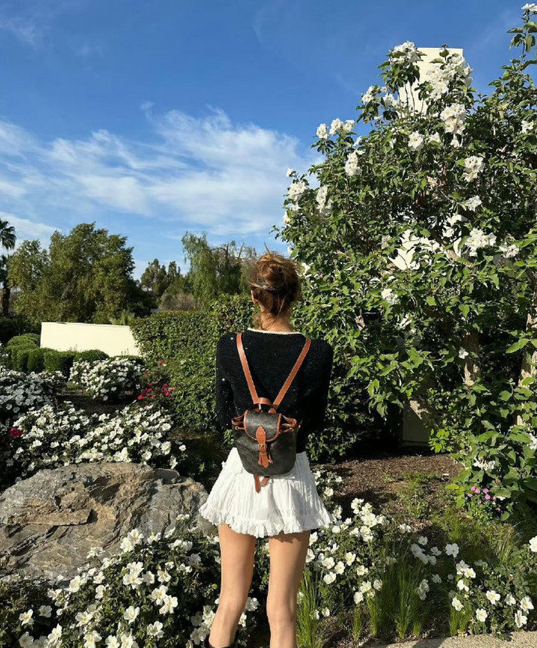 lisa碧梨同框# #lisa# #碧梨#  blackpink成员lisa更新动态,和碧梨