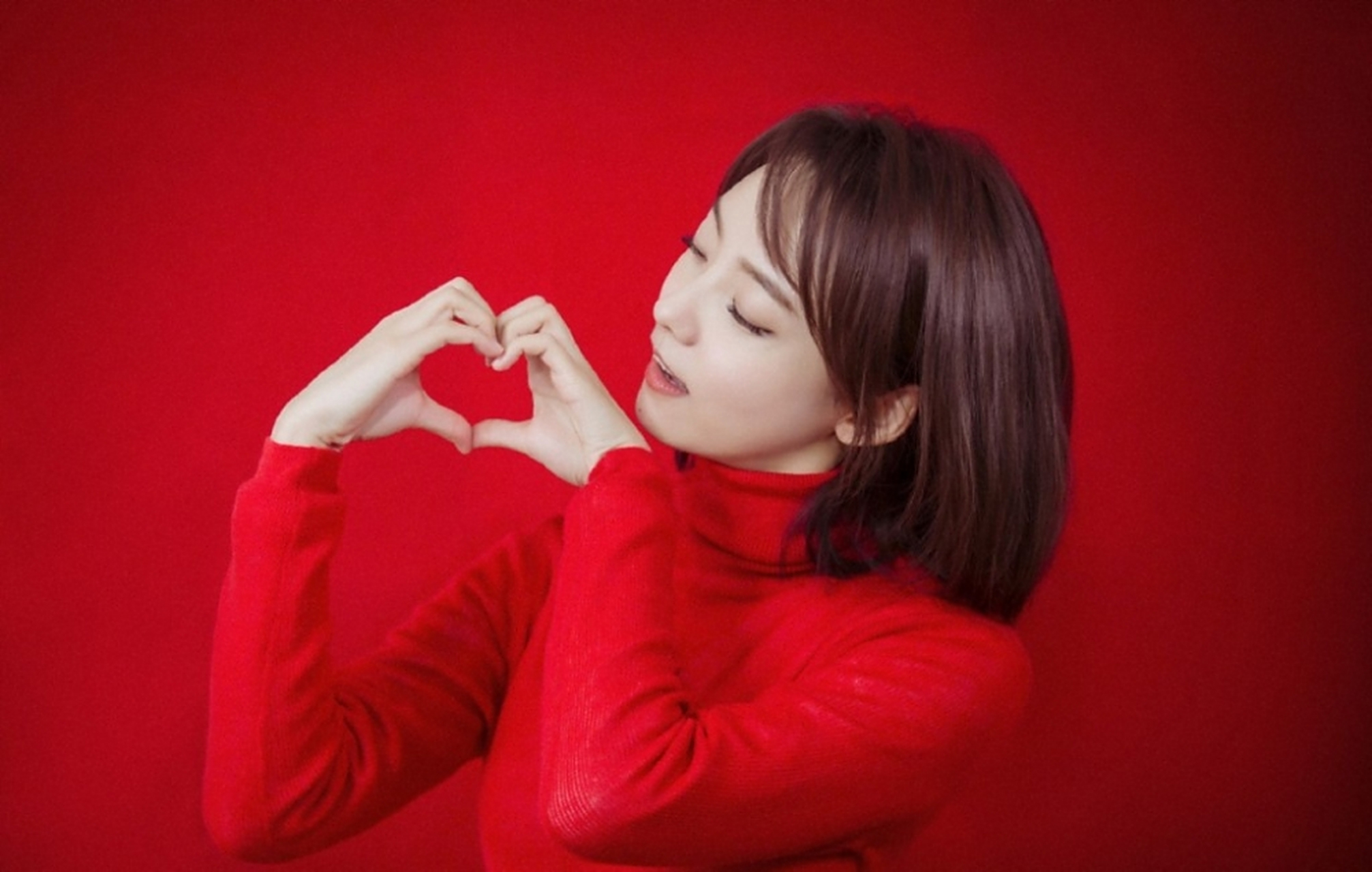 林源 甜美喜庆写真