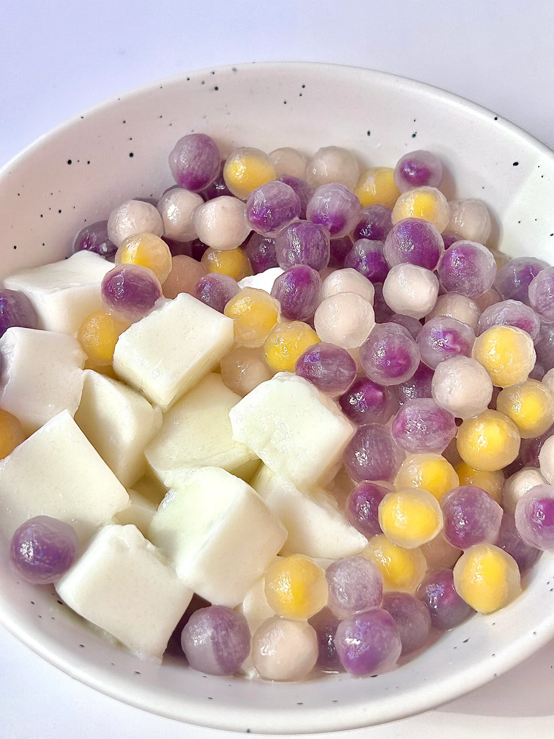 一碗芋圆椰汁冻,简单好上手,完全不输外面甜品店