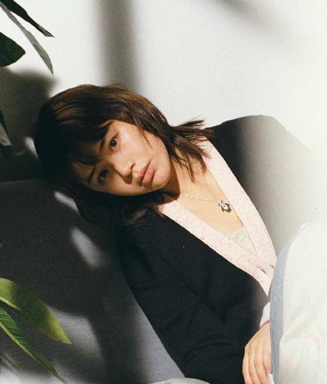 在电视剧《大宅门》中,马思纯饰演少年白玉婷,虽然出场不多,但充满