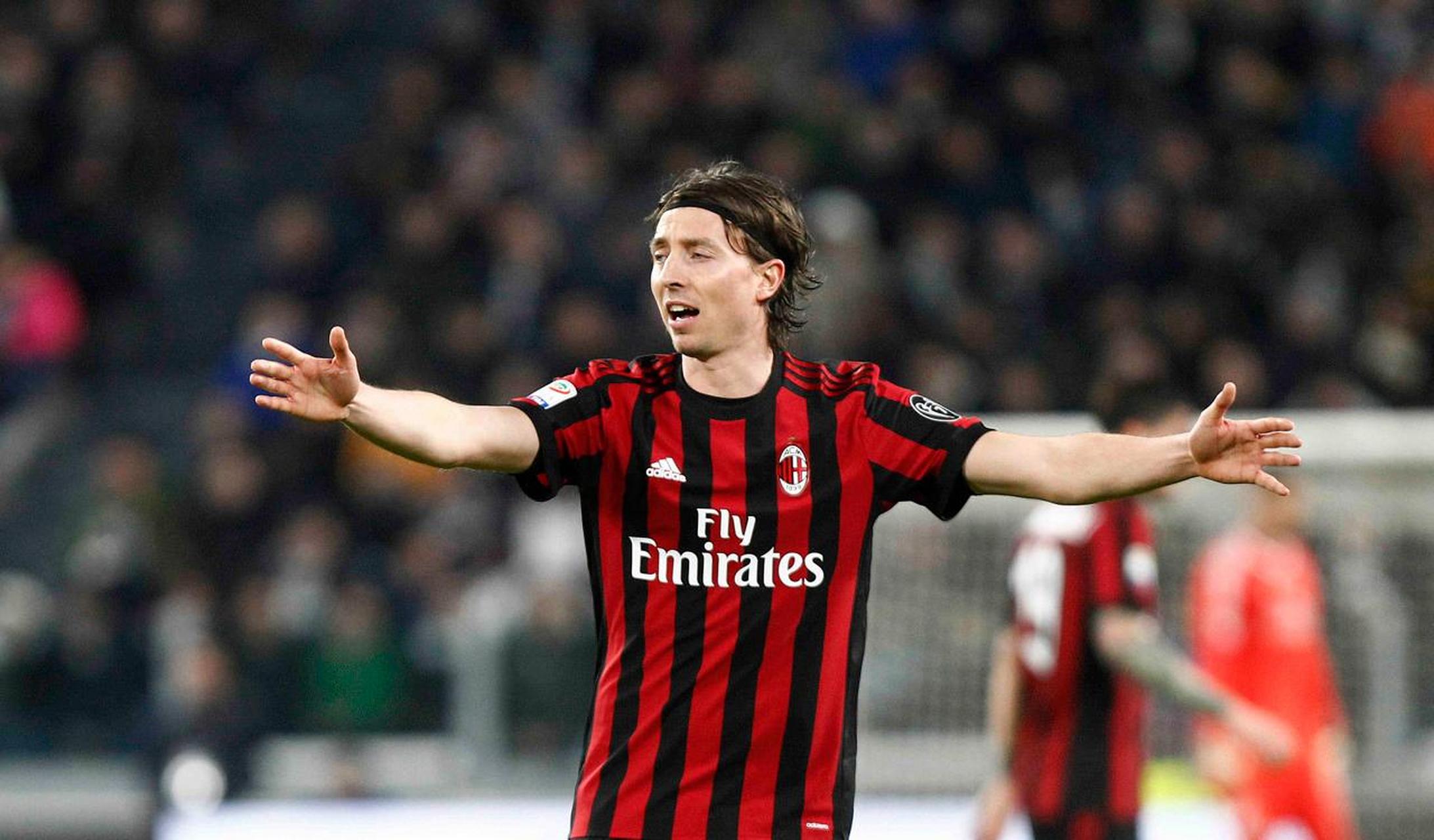 《米兰名宿蒙托利沃:皮奥利的轮换选择透露出的自信与能量》  在米兰