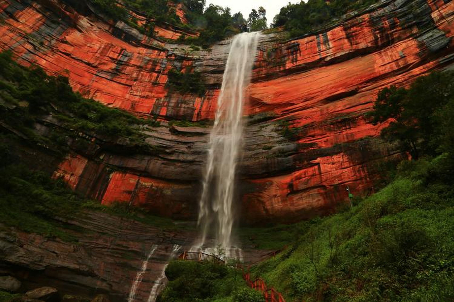 中国最大的丹霞地貌区:贵州赤水丹霞 中国丹霞赤水世界自然遗产:在