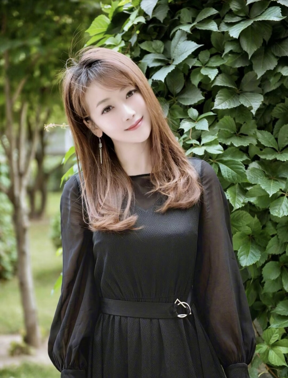 陈紫涵高清壁纸图片[嘘]