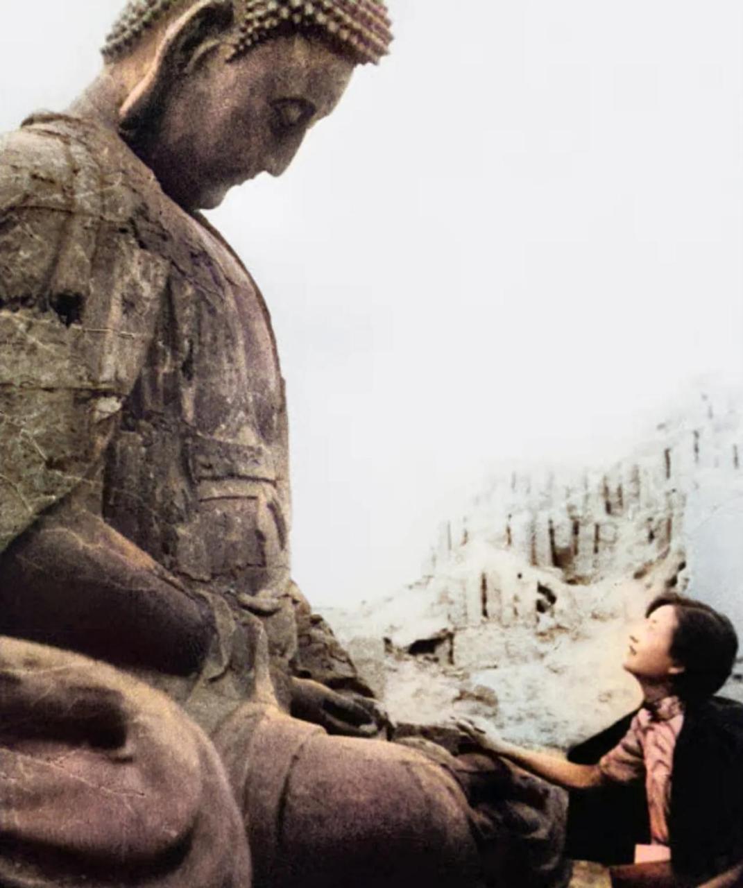 1934年,山西汾阳灵岩寺.