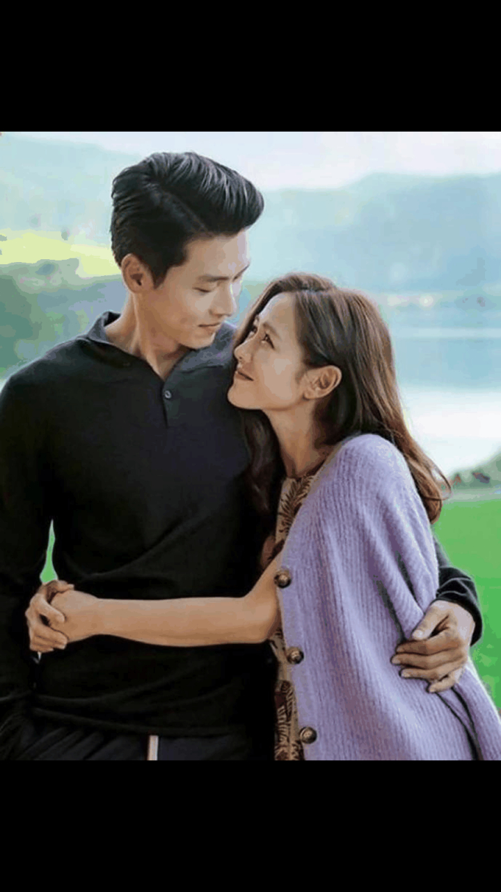 gif创作人# 孙艺珍穿印花连衣裙搭配紫色针织开衫同框玄彬,唯美浪 ..