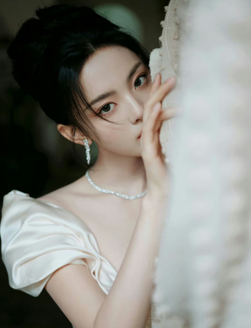 杨超越仙女裙小腰[大笑]