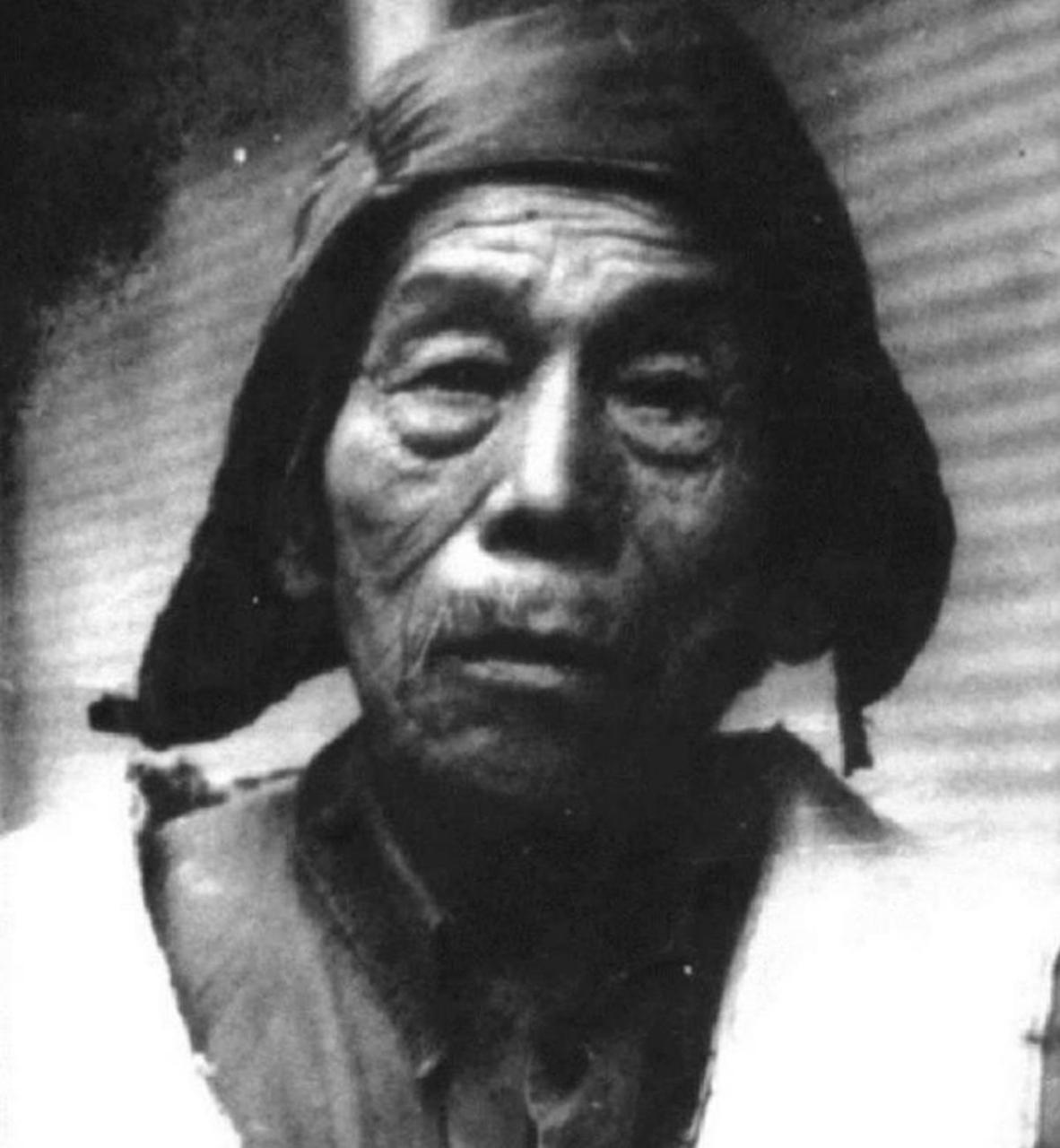 1982年,四川的张清安,是个高傲自大的农民.