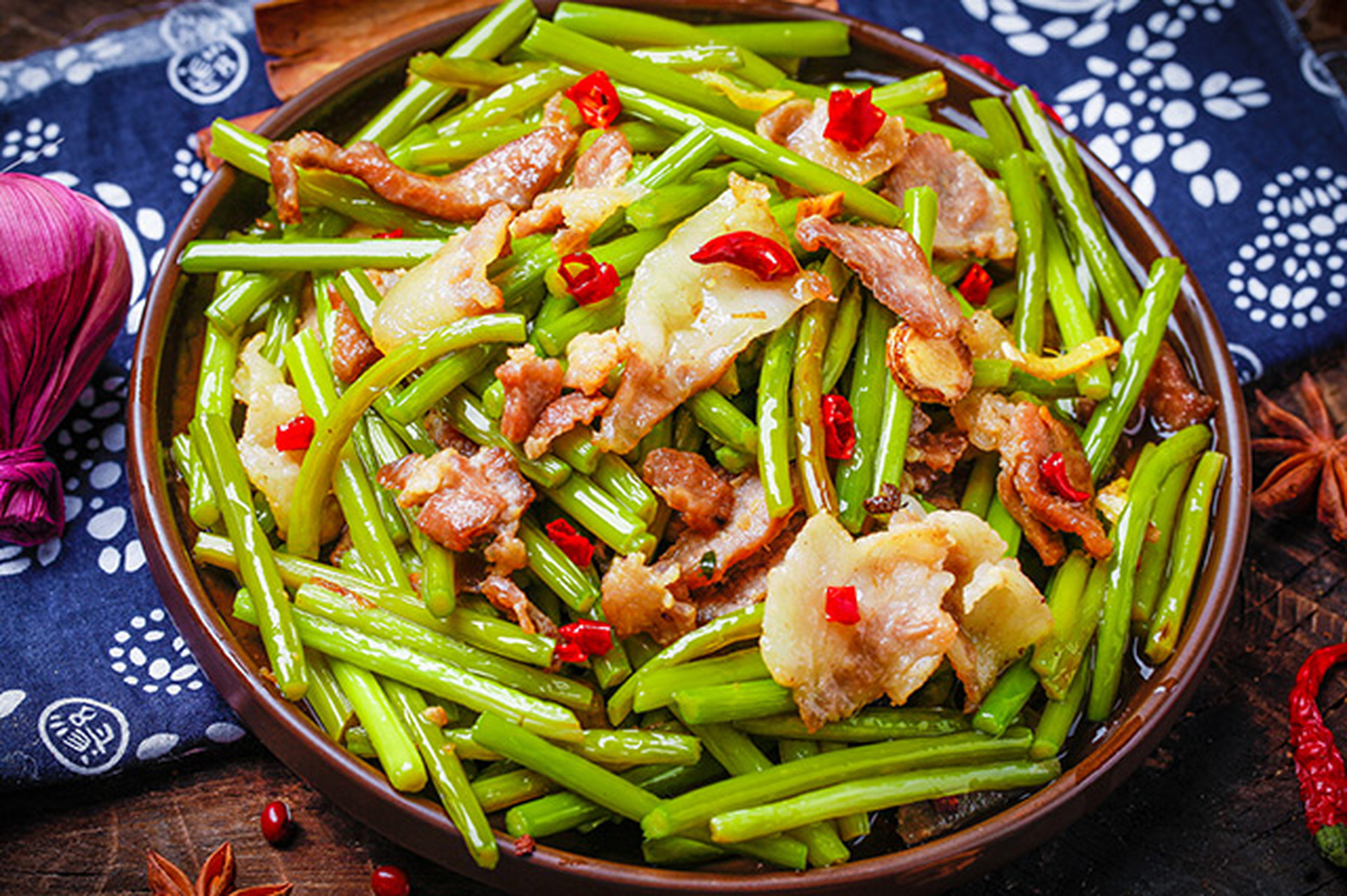 南昌十大最著名的特色美食,你吃过吗 1,南昌米粉