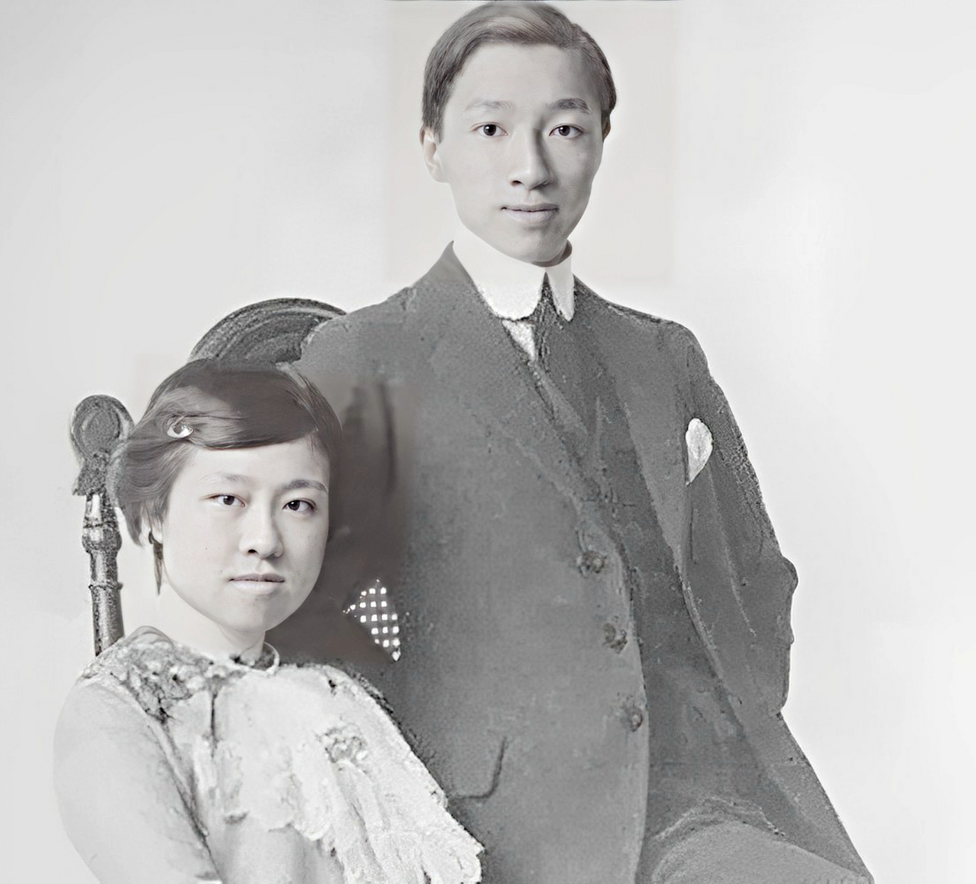 载沣对唐怡莹大发雷霆,责备她不忠于夫君,但他却不