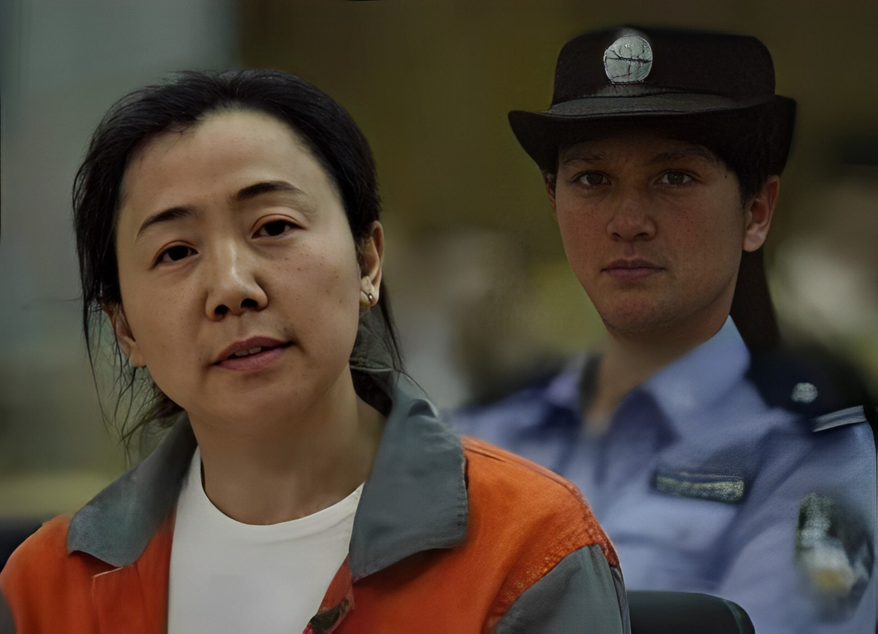 她叫刘光明,是辽宁女贪官,为留住美貌,花费500万元整容,仅臀部就花了