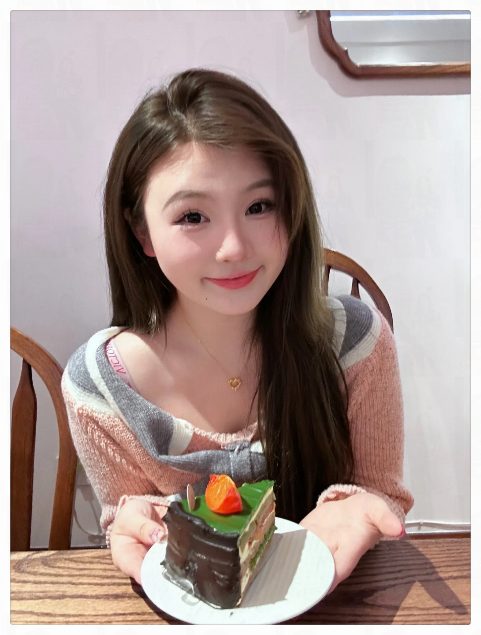 120斤微胖小美女/胖胖的也可以很漂亮啊!  最近我对毛衣穿搭情有独钟!