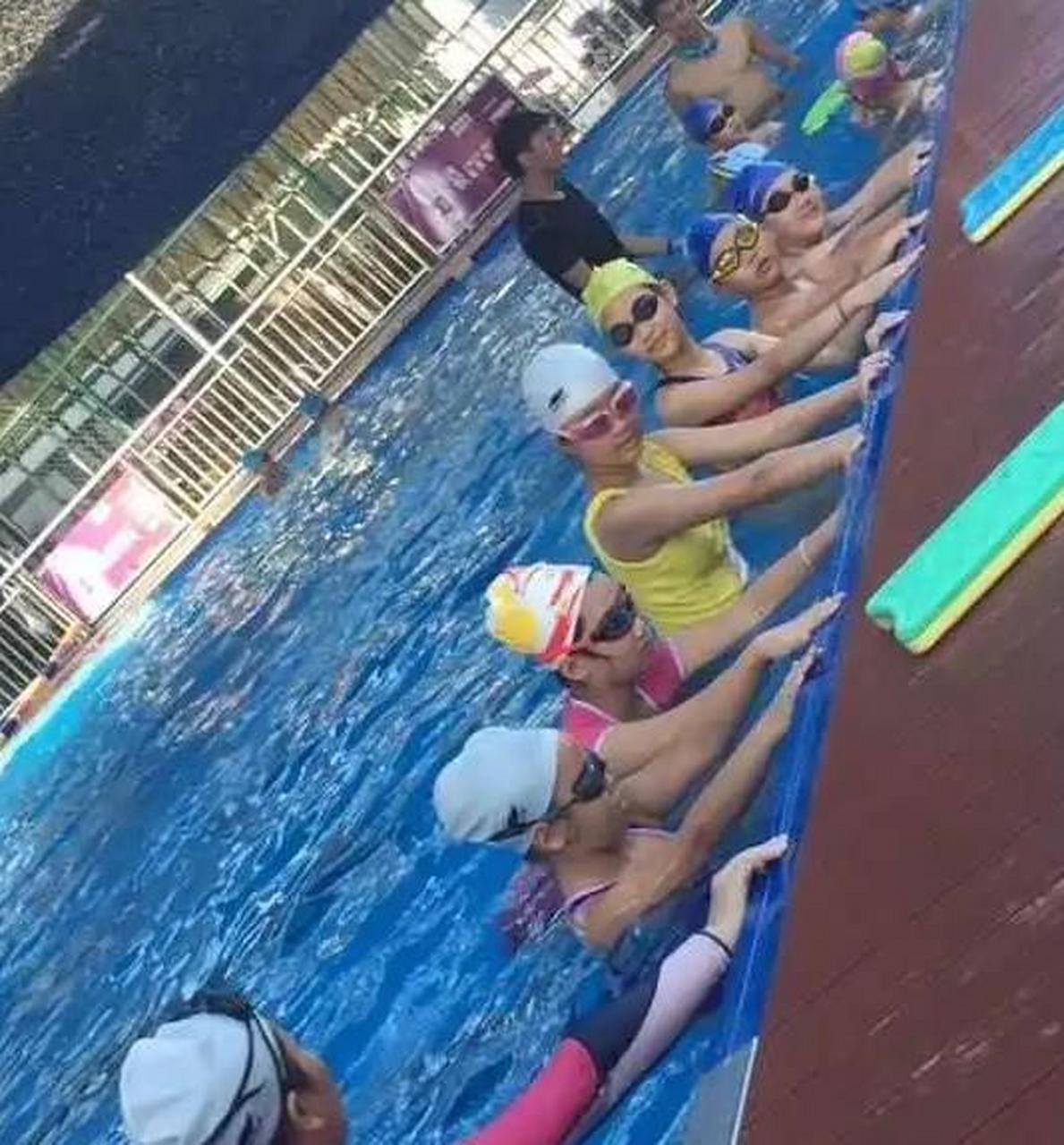 网传游泳教练偷拍小学女生胸部,还称比成年人都大!