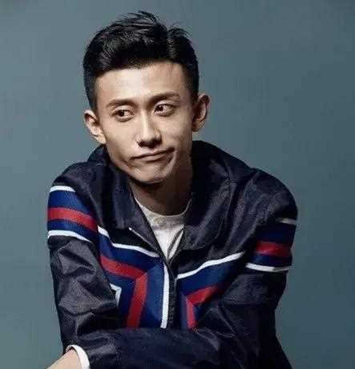 更令张一山吃惊的是,宋小宝是来找儿子的.