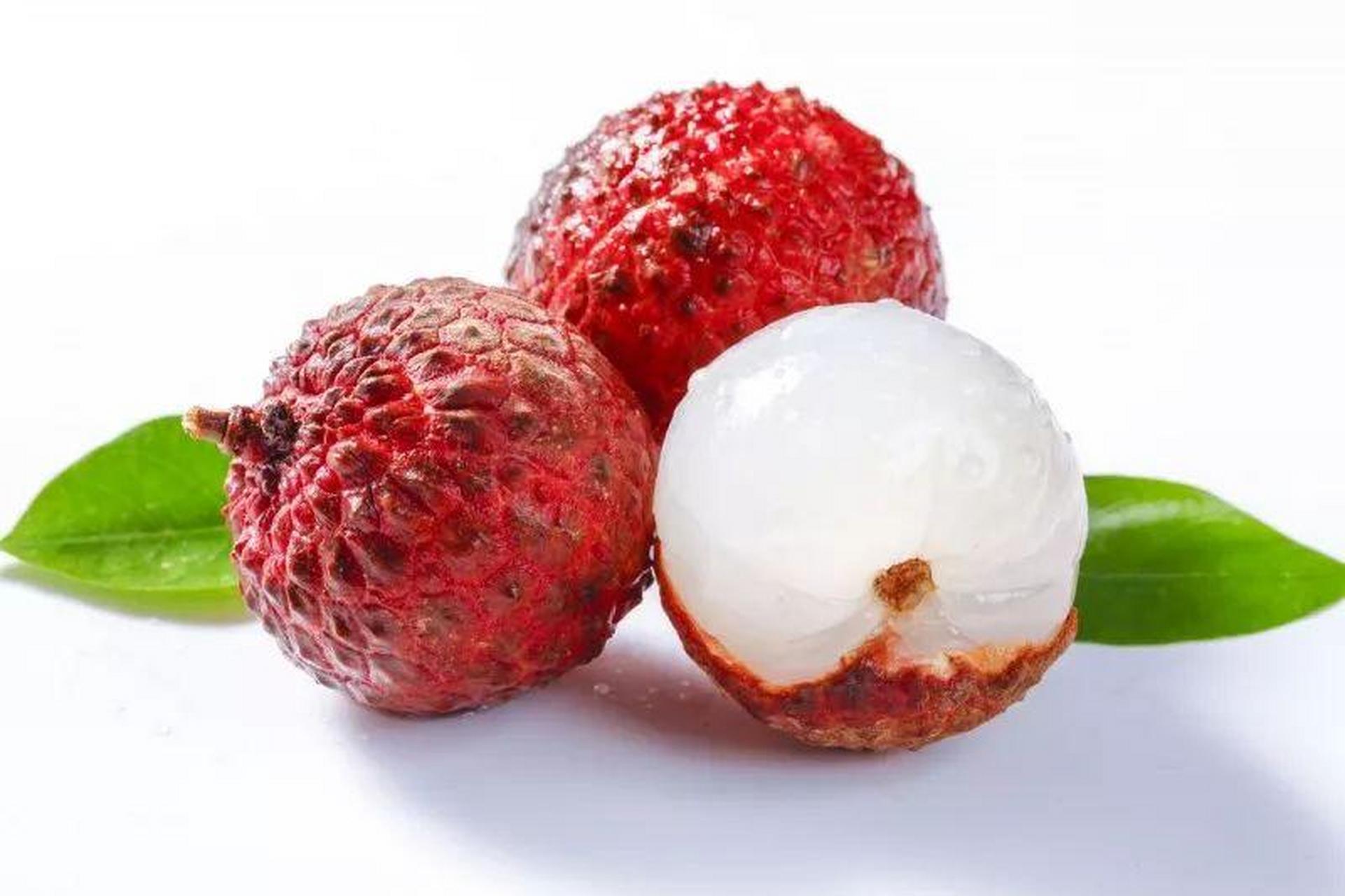 男人补肾,常吃4种水果,便宜方便,男人多吃这几种水果具有养肝护肾的