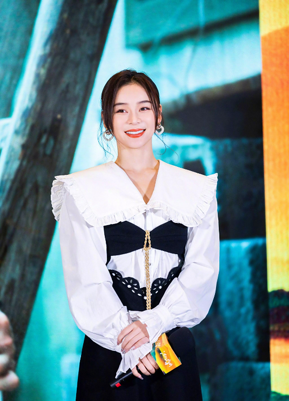 赵英俊离去3天后,前女友袁姗姗发文,字里行间都惹人感动!