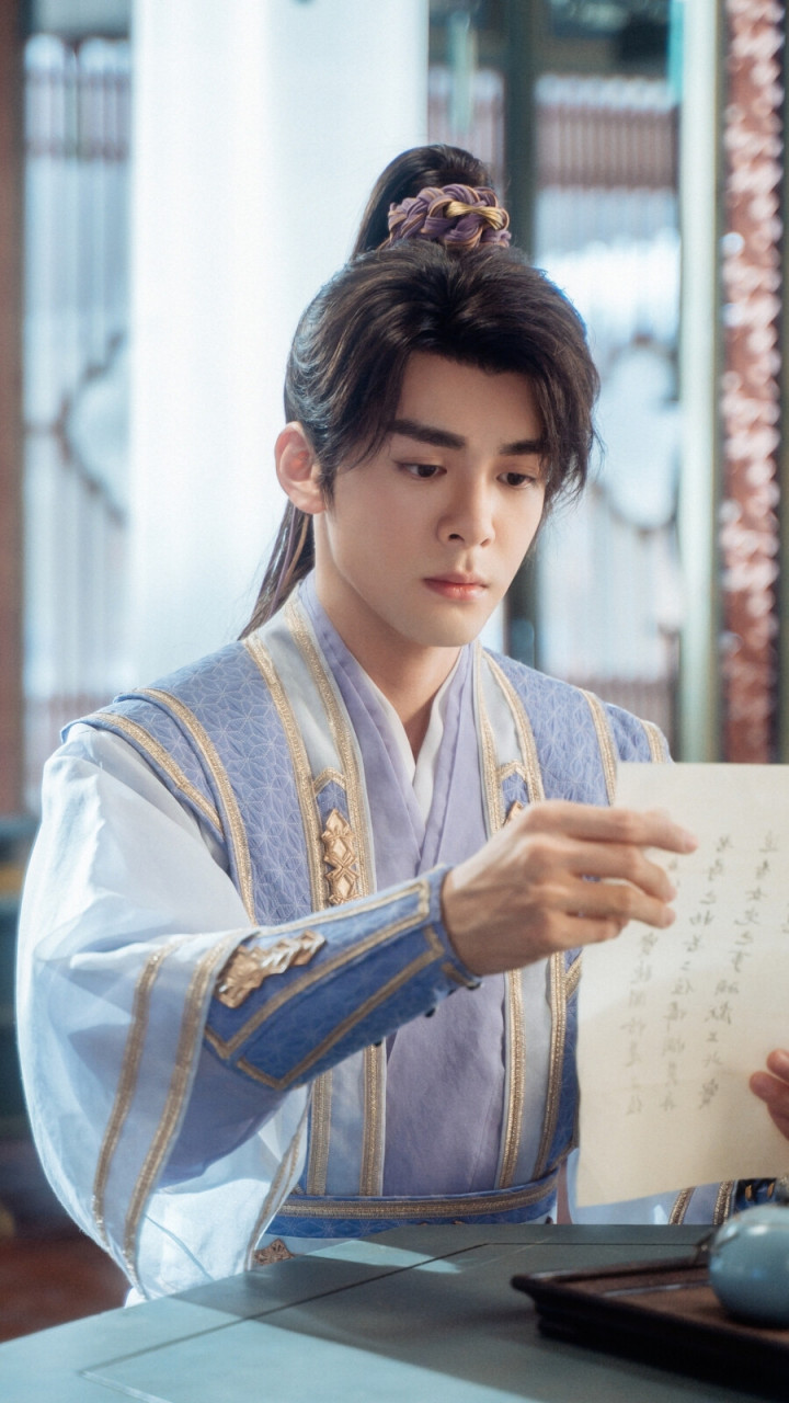 曾舜晞饰演的方多病真的一直都很尊重李莲花,当人们都知道李莲花就是