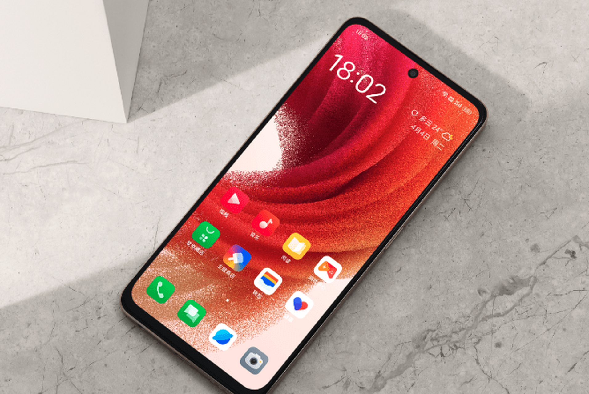 以当前的价格结合oppoa1自身配置和外观设计,可以说是性价比已经相当