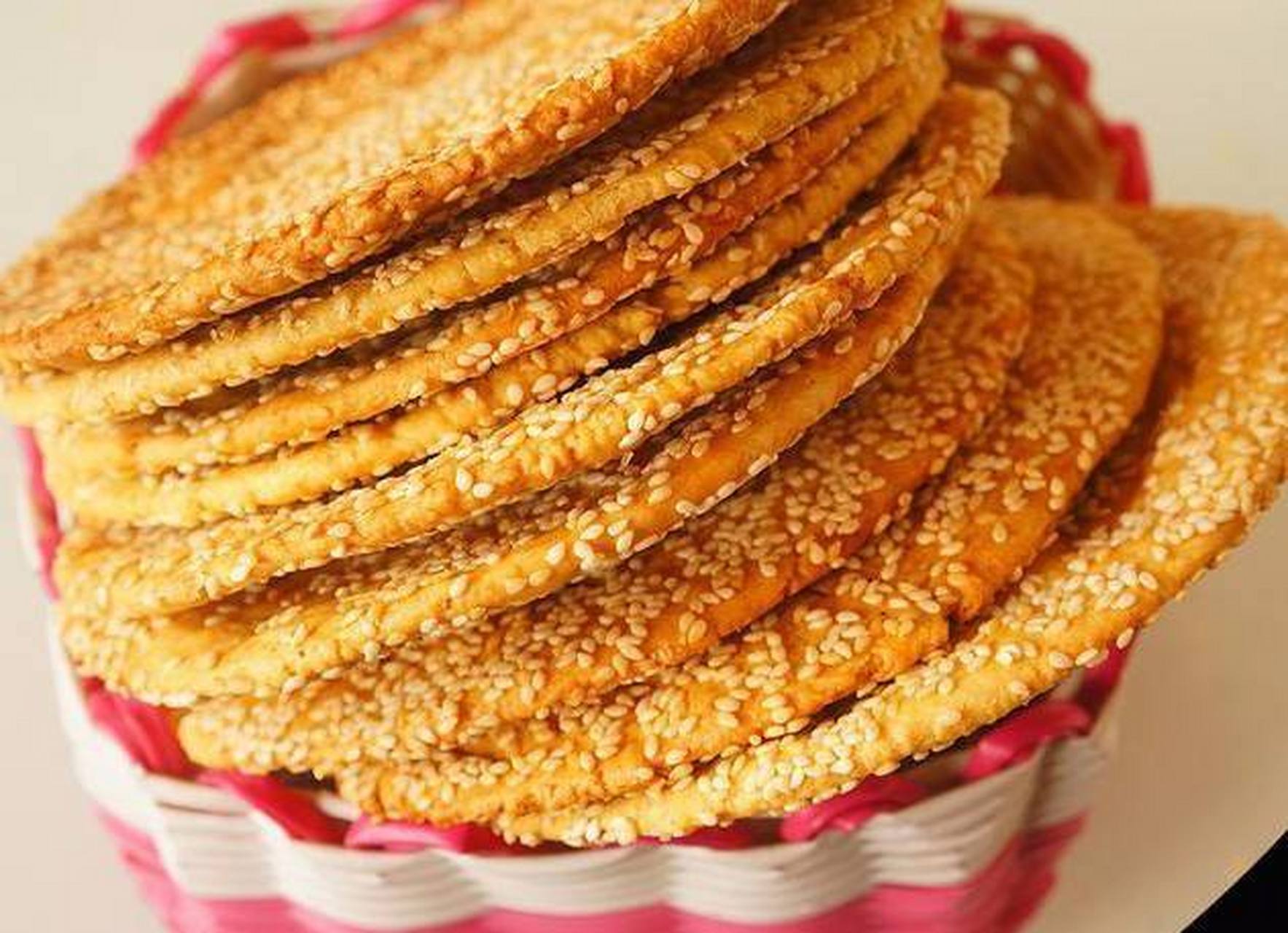 探秦商,品陕味#02#城市情报员#02汉阴炕炕馍:炕炕馍也叫扛炕馍