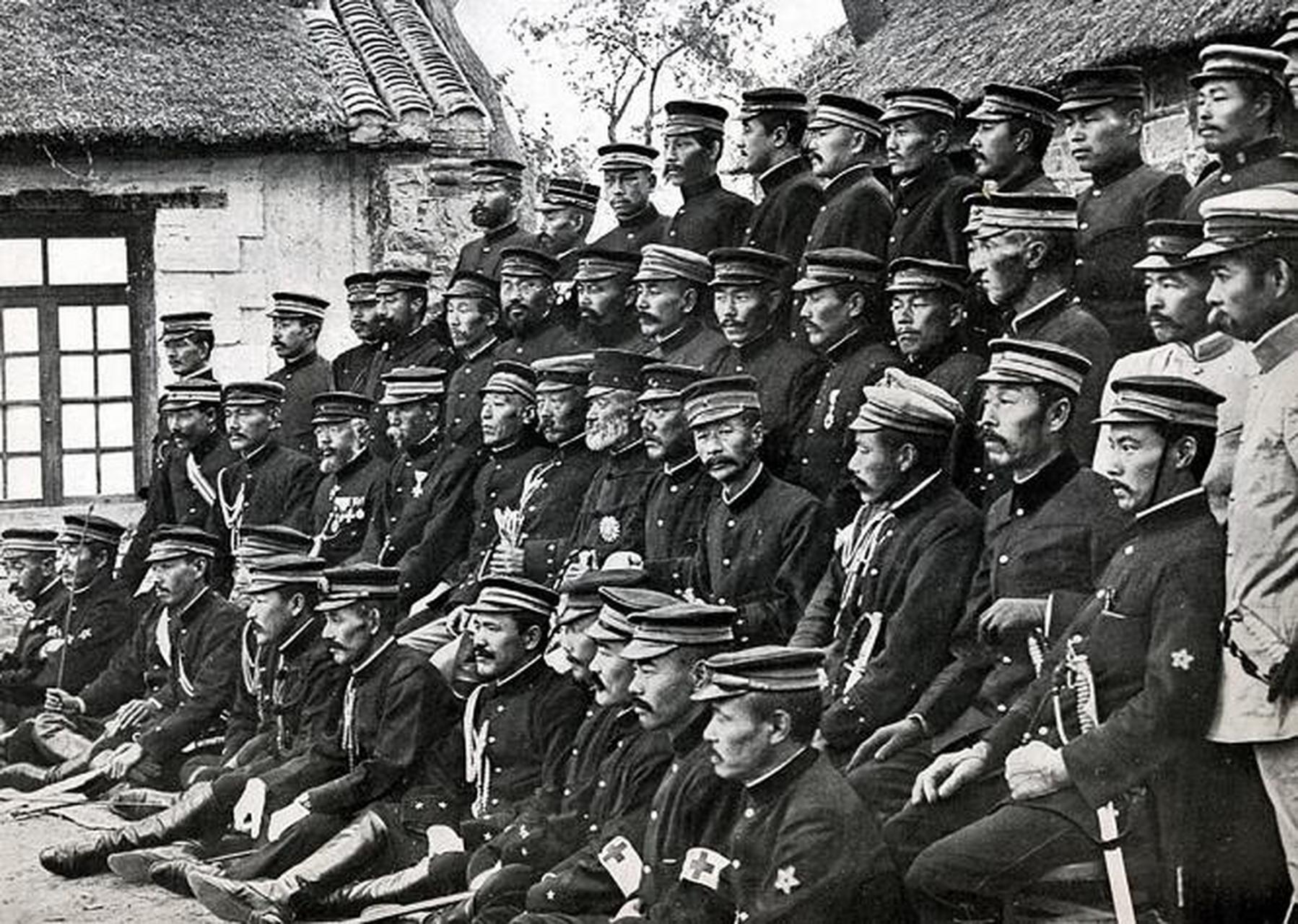 根据联合国宪章所述的"敌国条款",原二战同盟国仍有权对日本采取合法