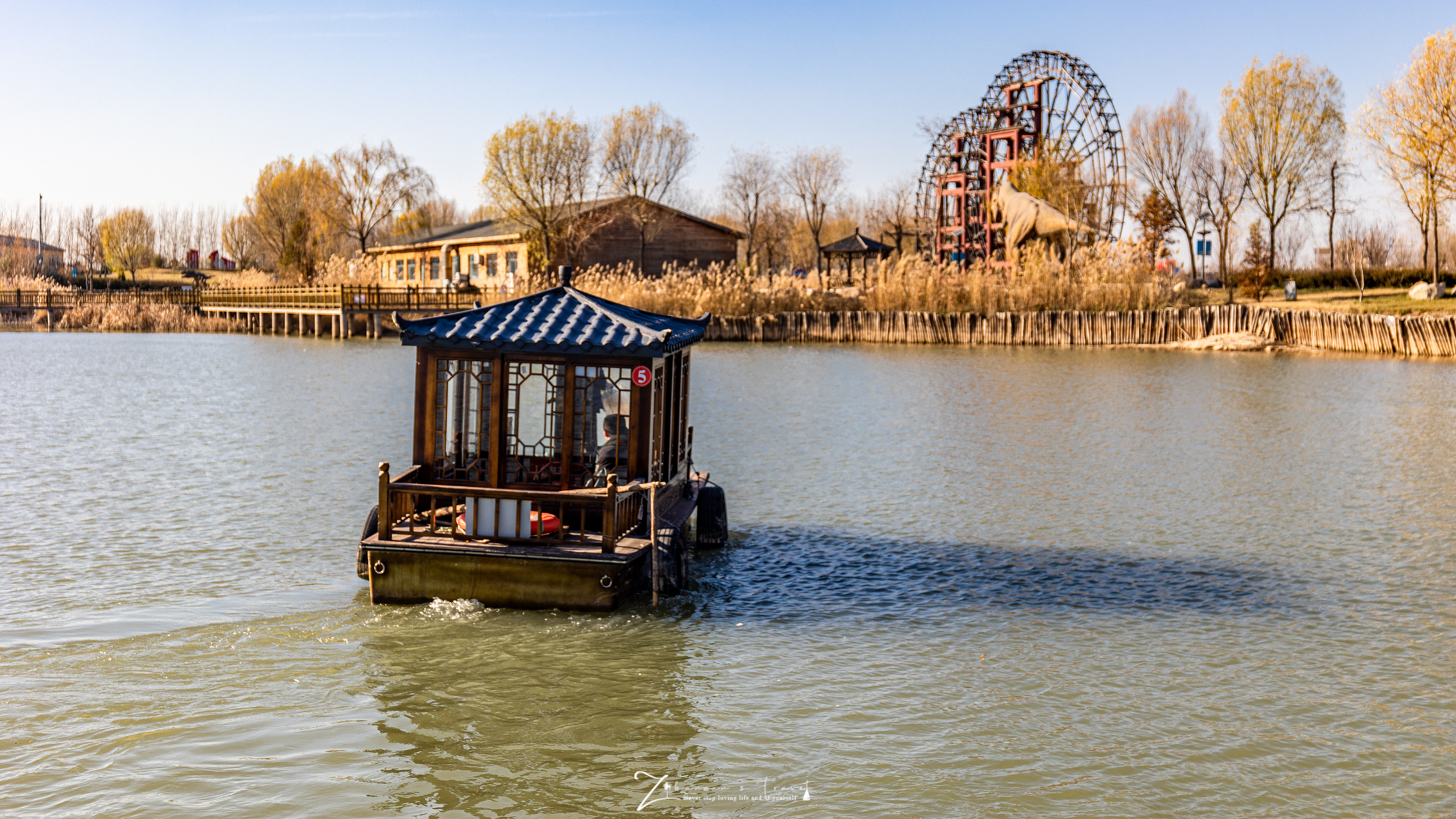 位山黄河公园 聊城-位山黄河公园 位于聊城市高新区顾官屯镇,东阿县