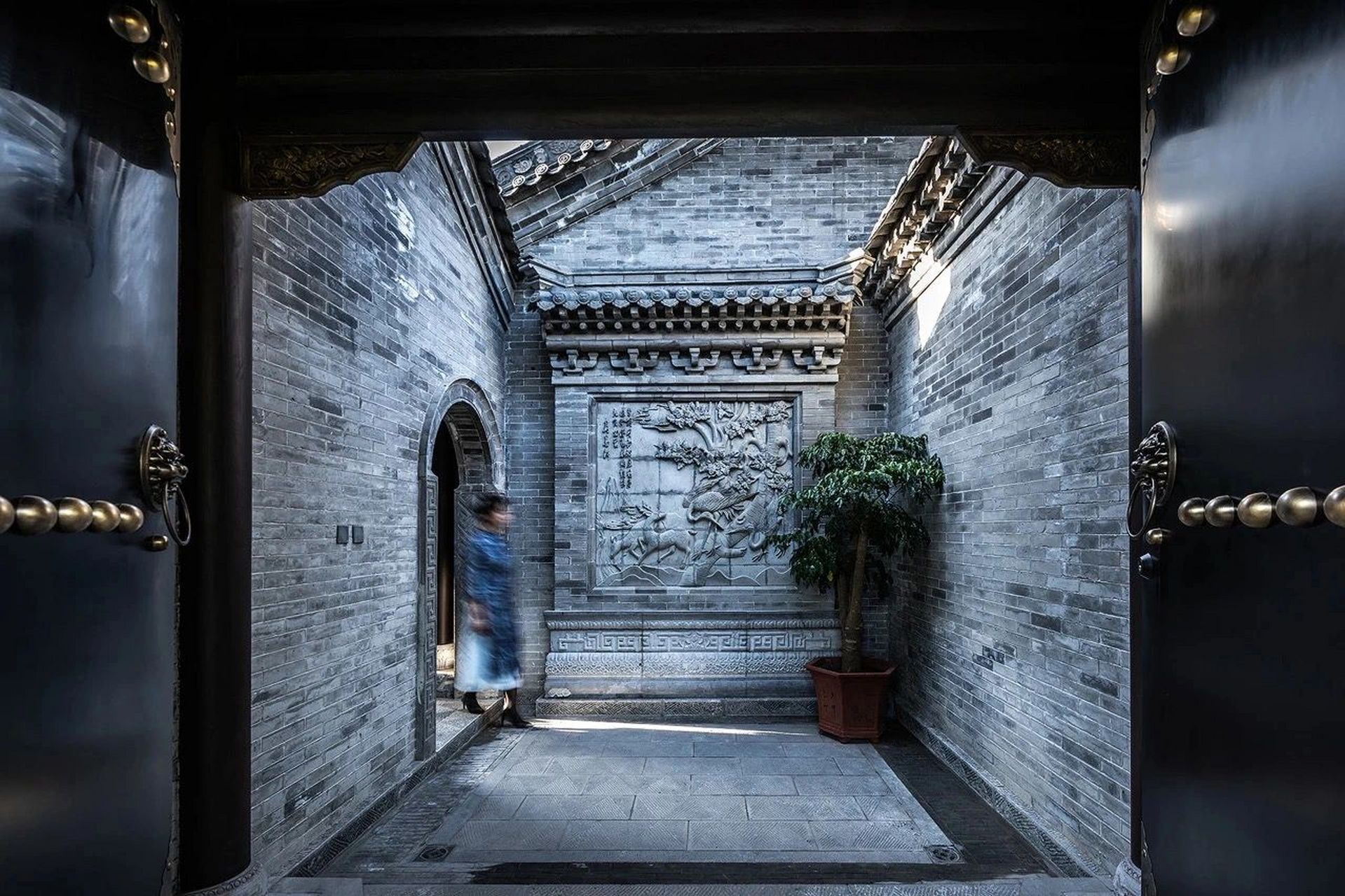 古城里的中式大院——山西大同五龙巷 大同古城保存了唐时"里坊制"的