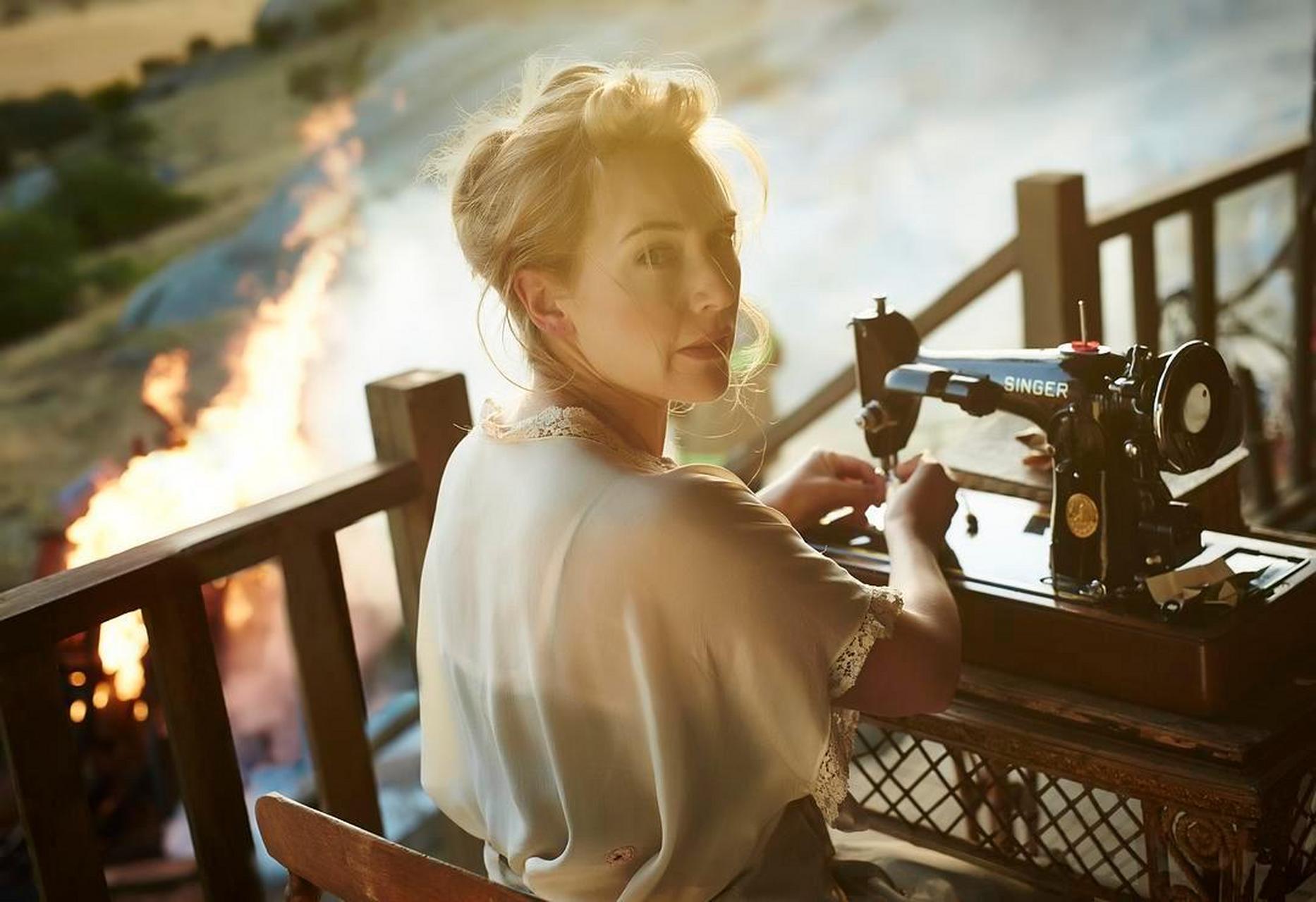 凯特温斯莱特2015年主演电影裁缝dressmaker剧照 676767