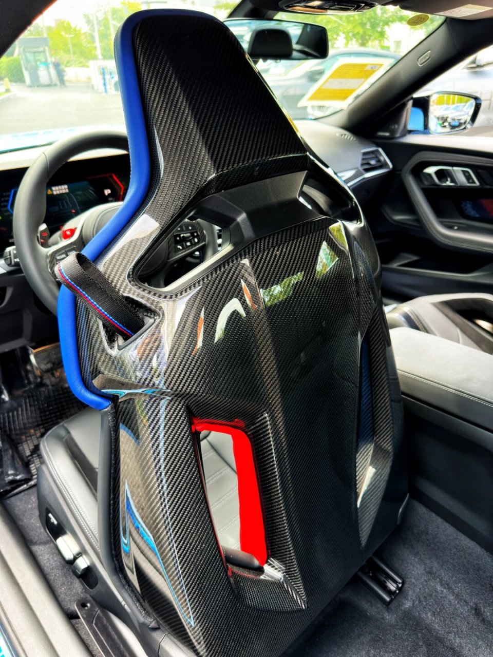 宝马m2,这台选配不简单  宝马bmw m2,拥有独特的赞德福特蓝色外观