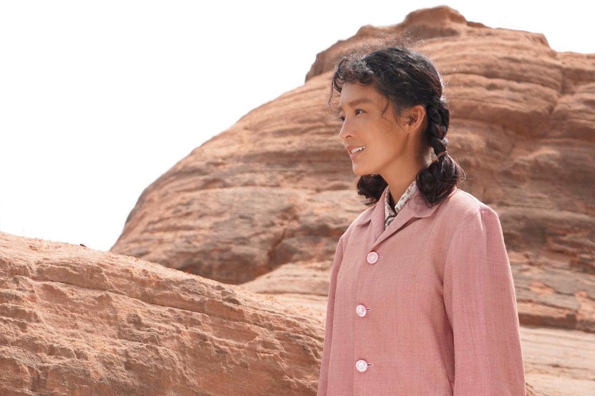 李沁人生之路刘巧珍造型,山野农妇,瞬间拉回满满年代感的岁月.