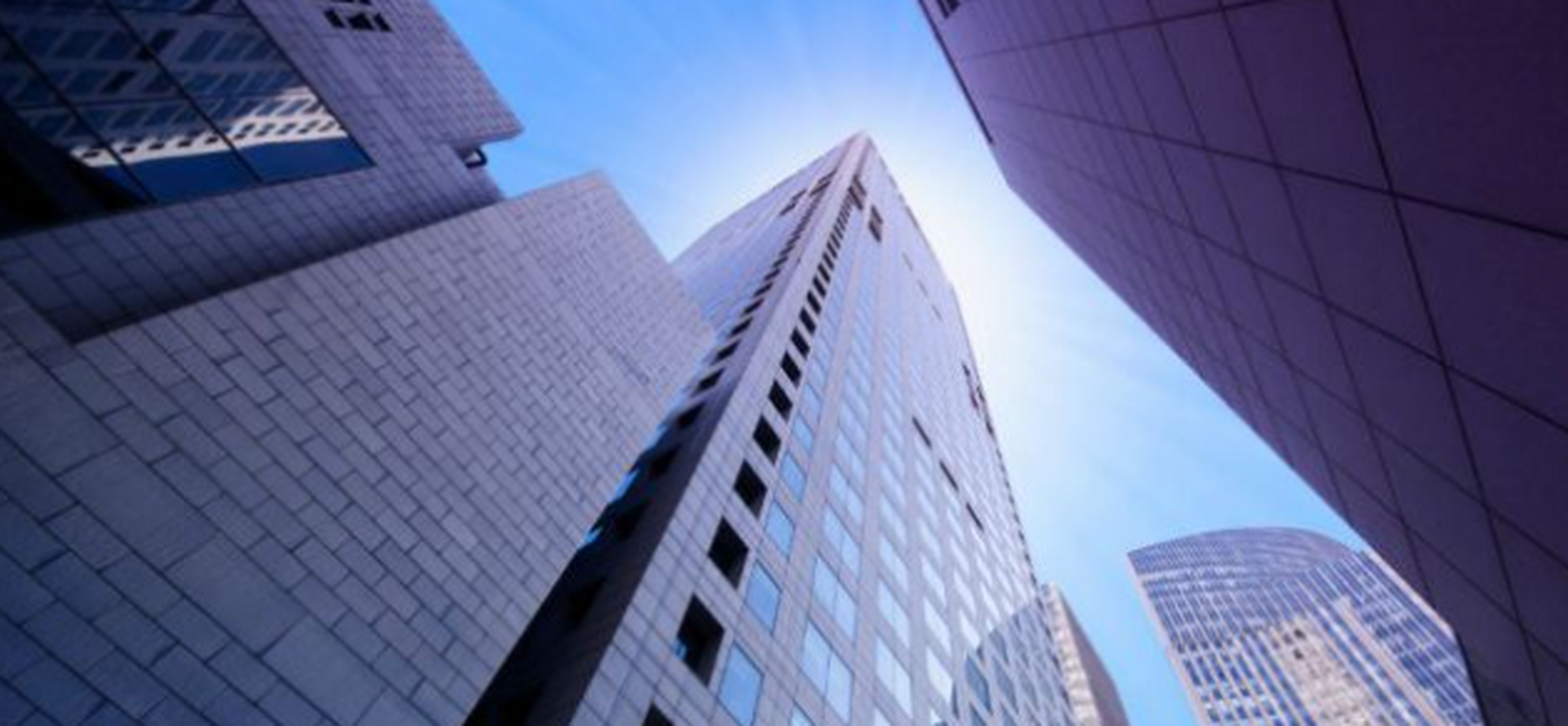 报道称北上广深房地产政策调控优化会议即将在 8 月召开 房地产行业是