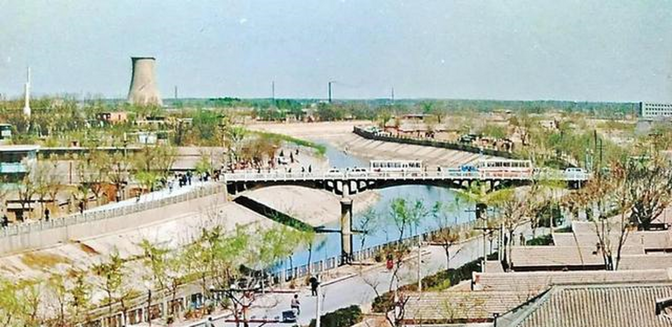 老照片:90年代的河北沧州,大运河畔的武术之乡[费解]