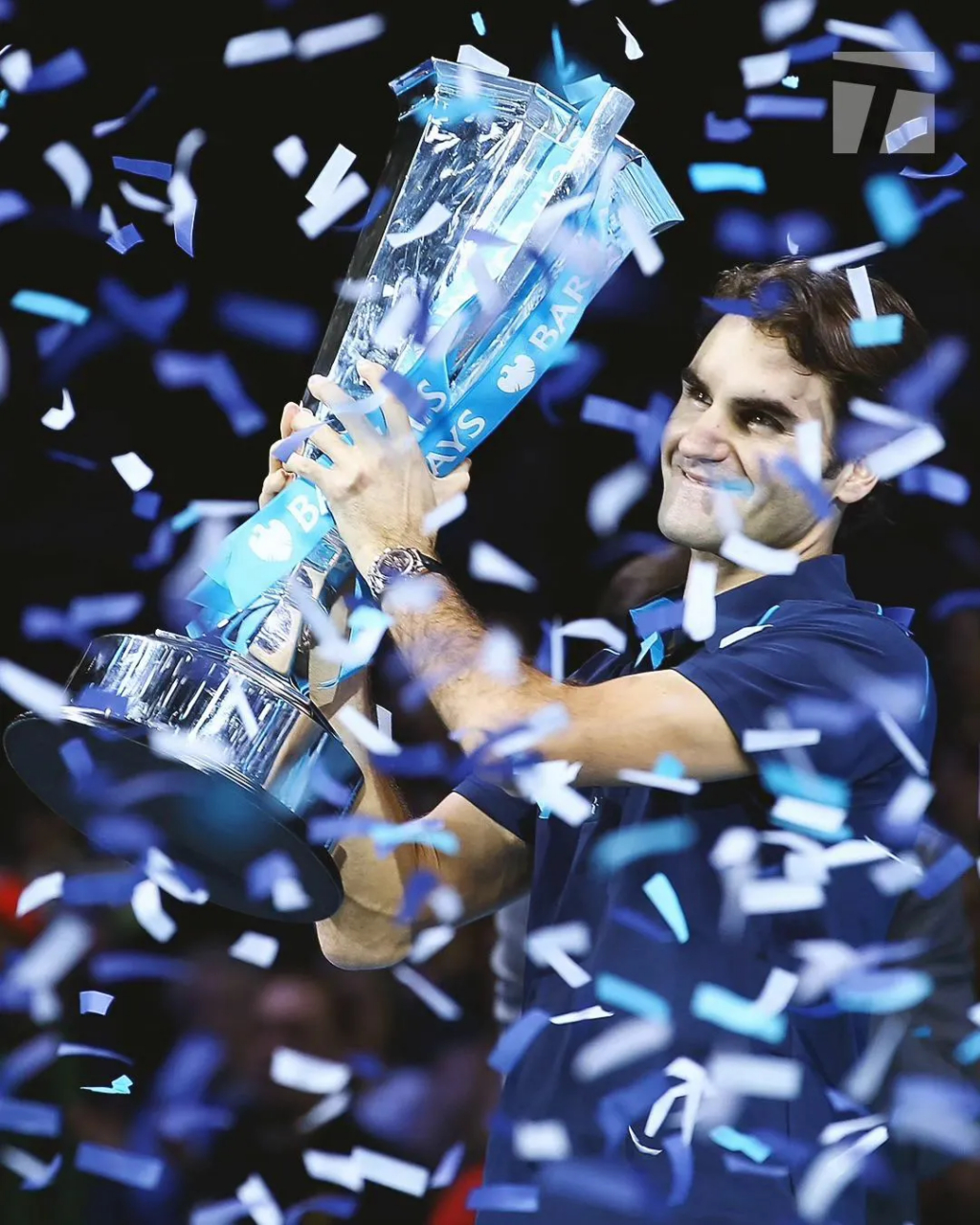 12年前,费德勒在年终总决赛决赛击败特松加,赢得总决赛第六冠,生涯第