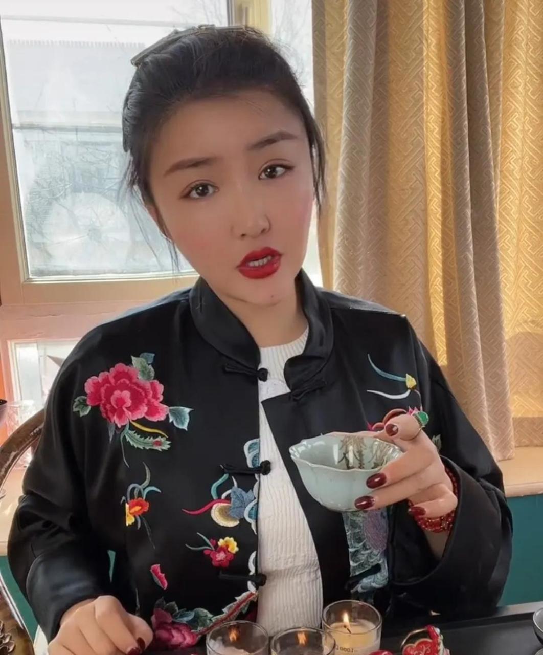 百家号星火计划# 本山传媒娇娇(张玉娇),大年初七突然爆出猛料,这谁