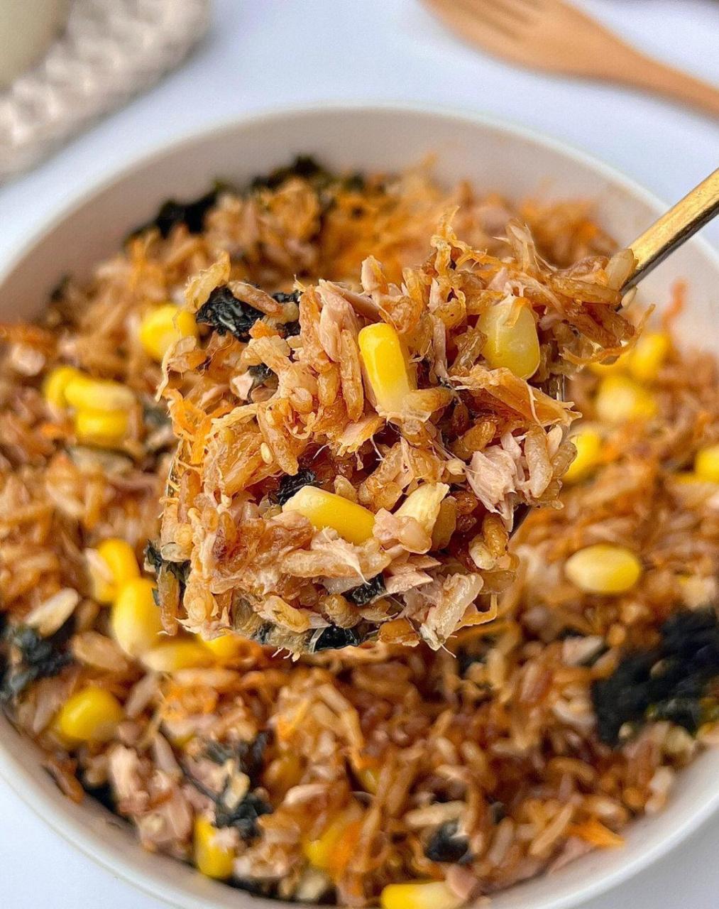 都去试试这个金枪鱼拌饭～快手简单|||这么简单的拌饭我不允许你们不