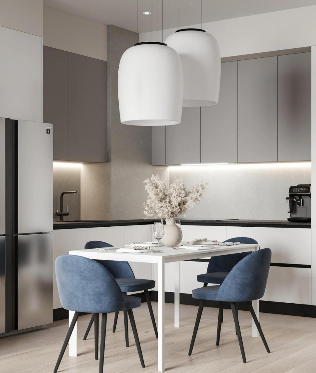 这种灰蓝色与中性色的搭配,是如此完美. ?