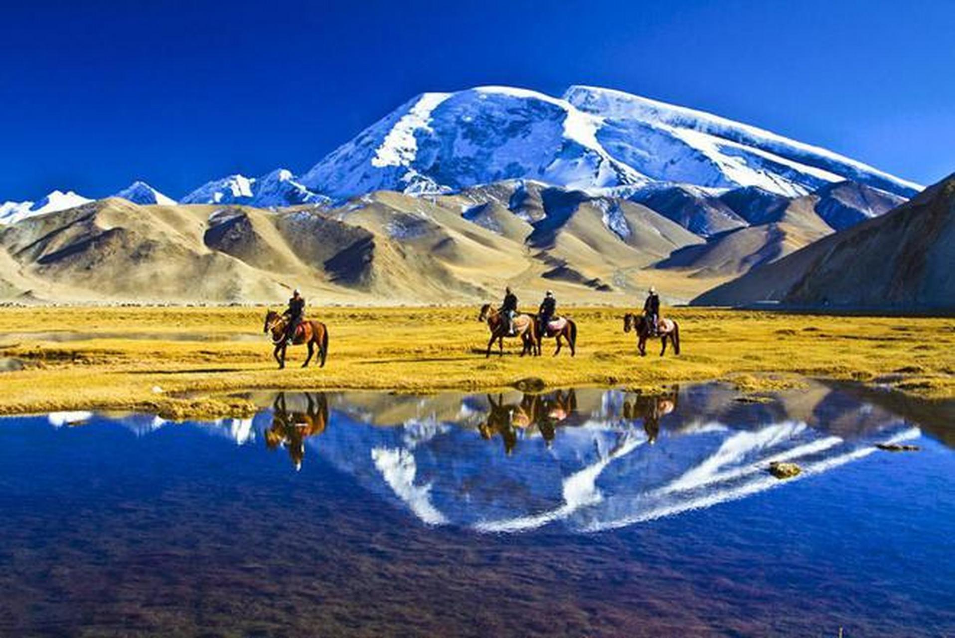 新疆16家5A景区列表图片