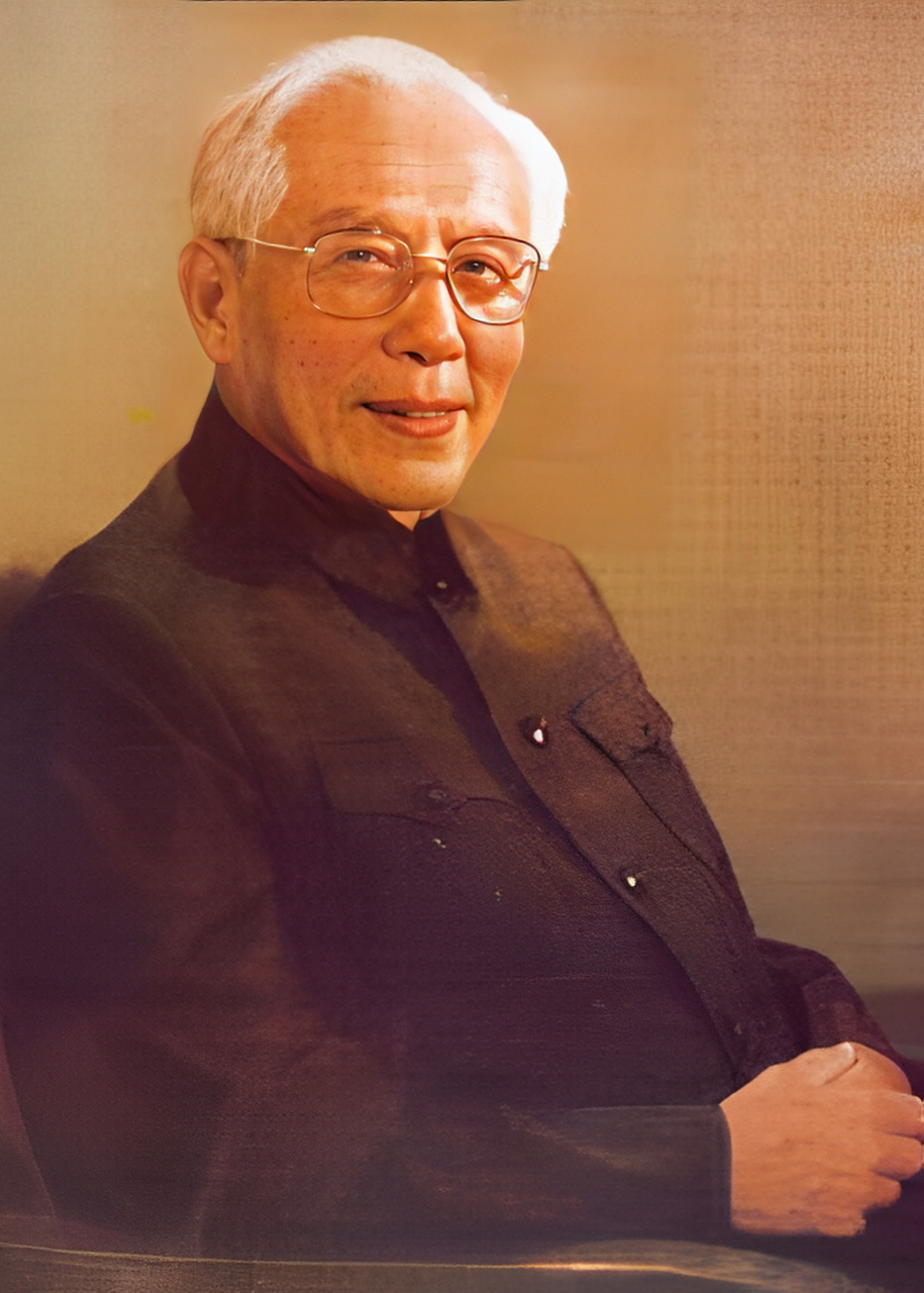 虽然周培源是清华大学的教授,但他一直单身到28岁!