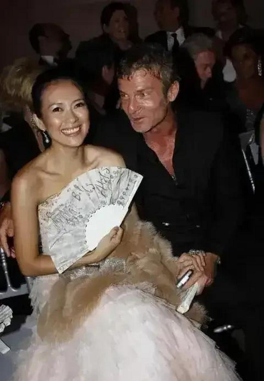 和章子怡的前任们比较下[玫瑰 还是感觉汪峰和章子怡有夫妻相!