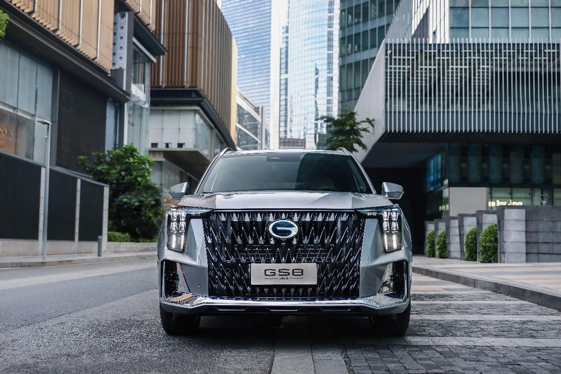 6月30日,2024款传祺gs8正式升级上市,推出领航两驱豪华智联版,领航