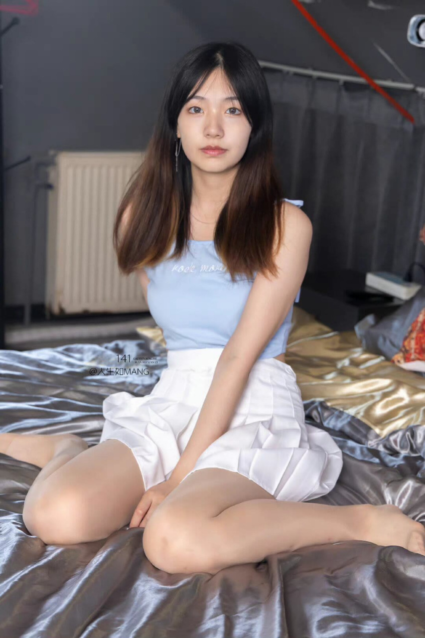 美腿姐姐 黑色丝袜 时尚打底连裤袜