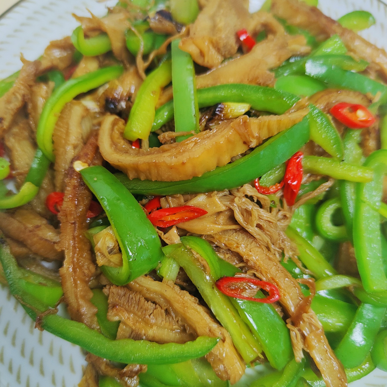 边吃边瘦,好吃又掉秤的青椒炒牛肚  太好吃啦!