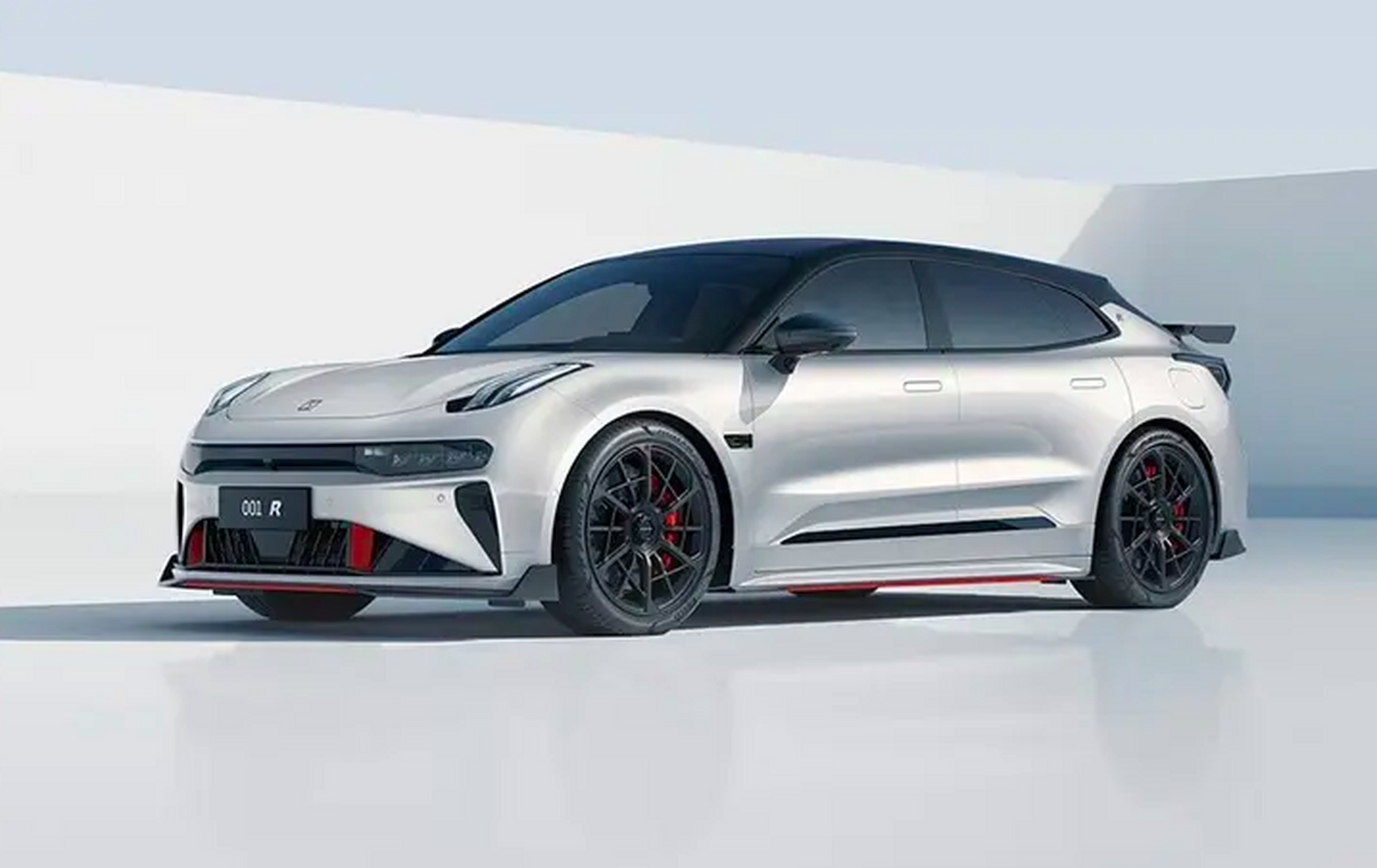 首批极氪001 fr量产正式下线,将于本月27日上市!极氪001 fr定位为豪华