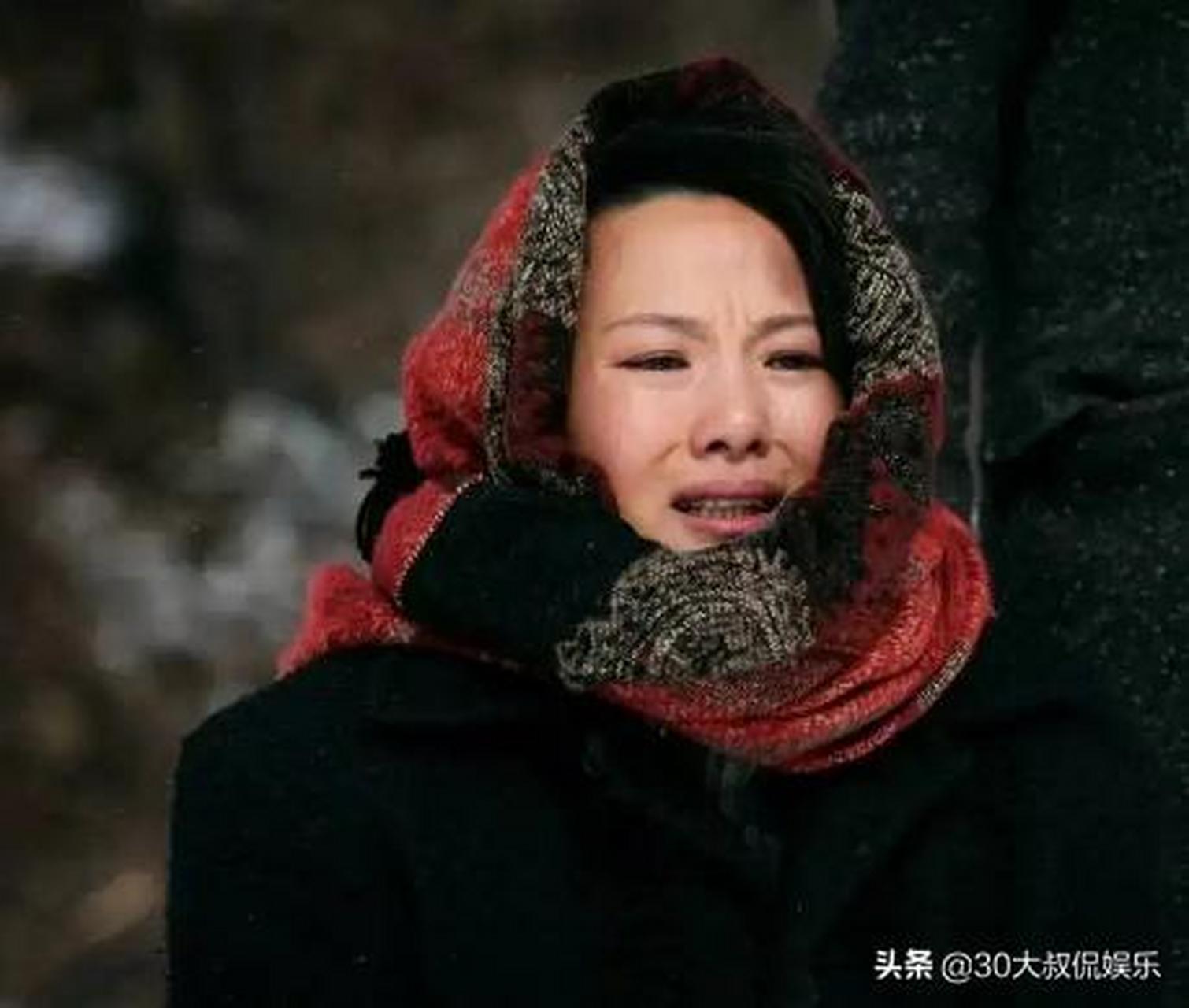 当年,导演刘进筹拍《悬崖》,他看好咏梅饰演"孙悦剑".