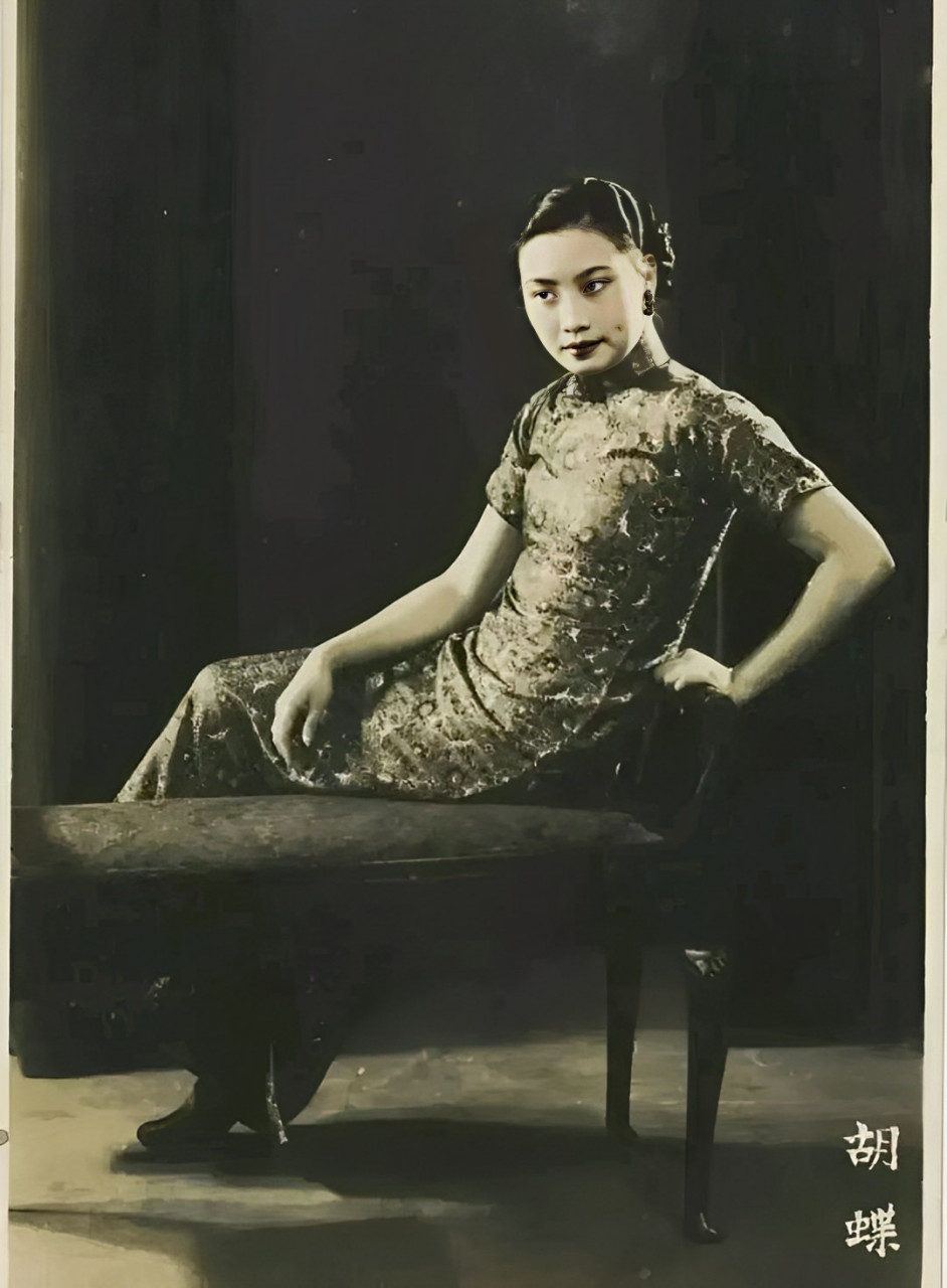 被誉为"民国第一美女"的蝴蝶老照片集,因其美丽而富有传奇色彩!